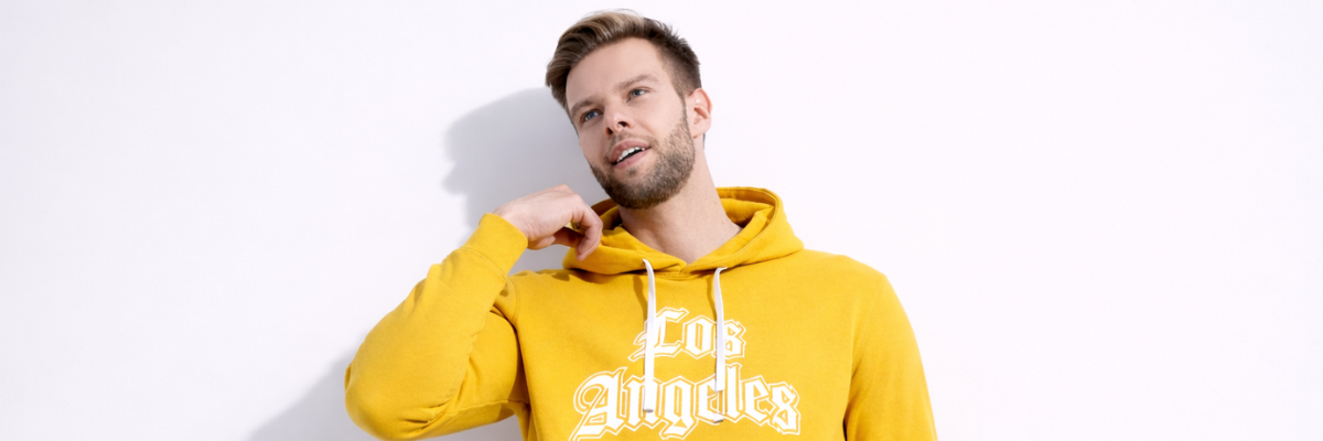 Layer in Style: Men's Sweatshirts for the Cold Season
