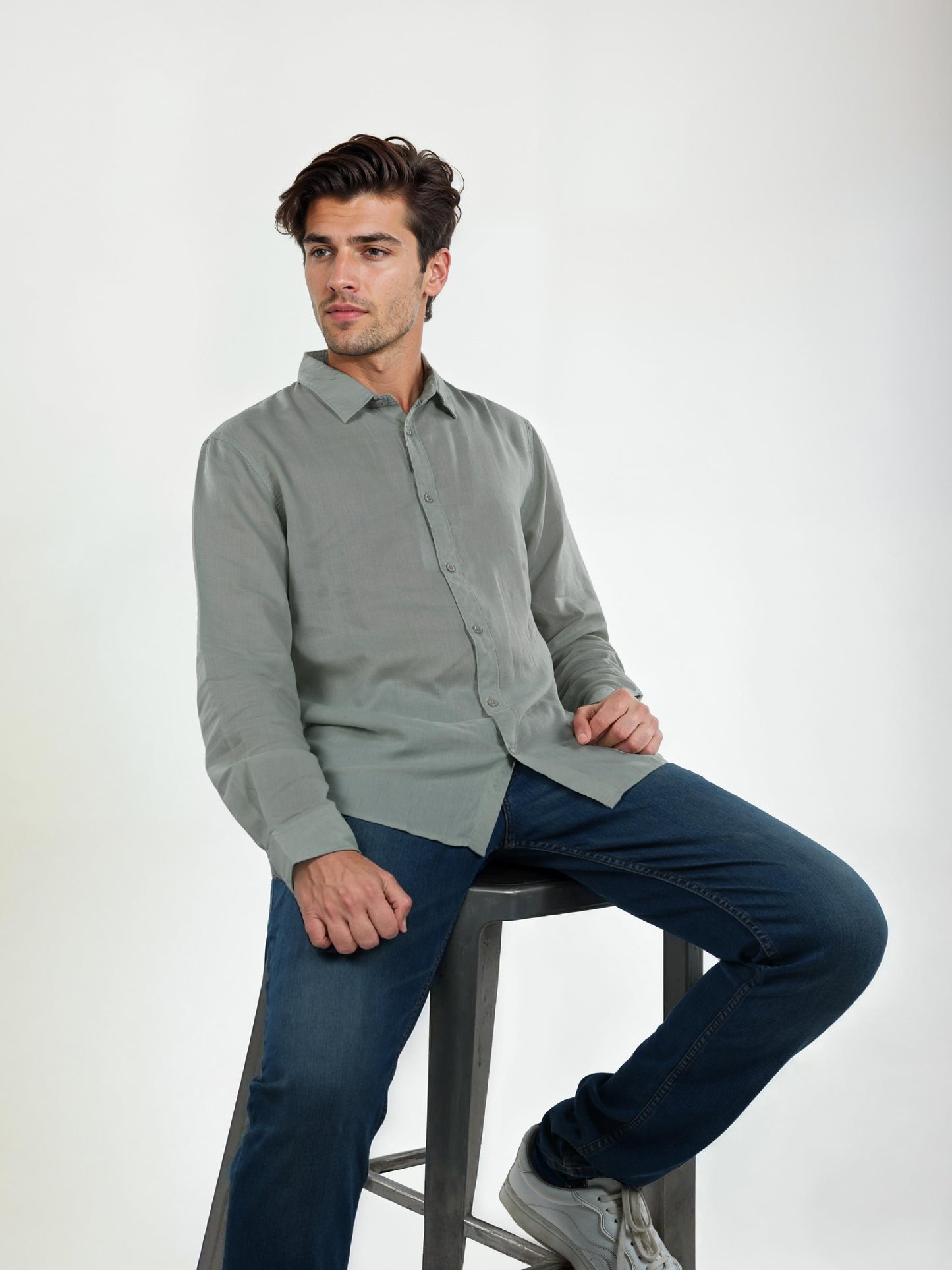 Celio* Solid Regular Fit Linen Green Shirt