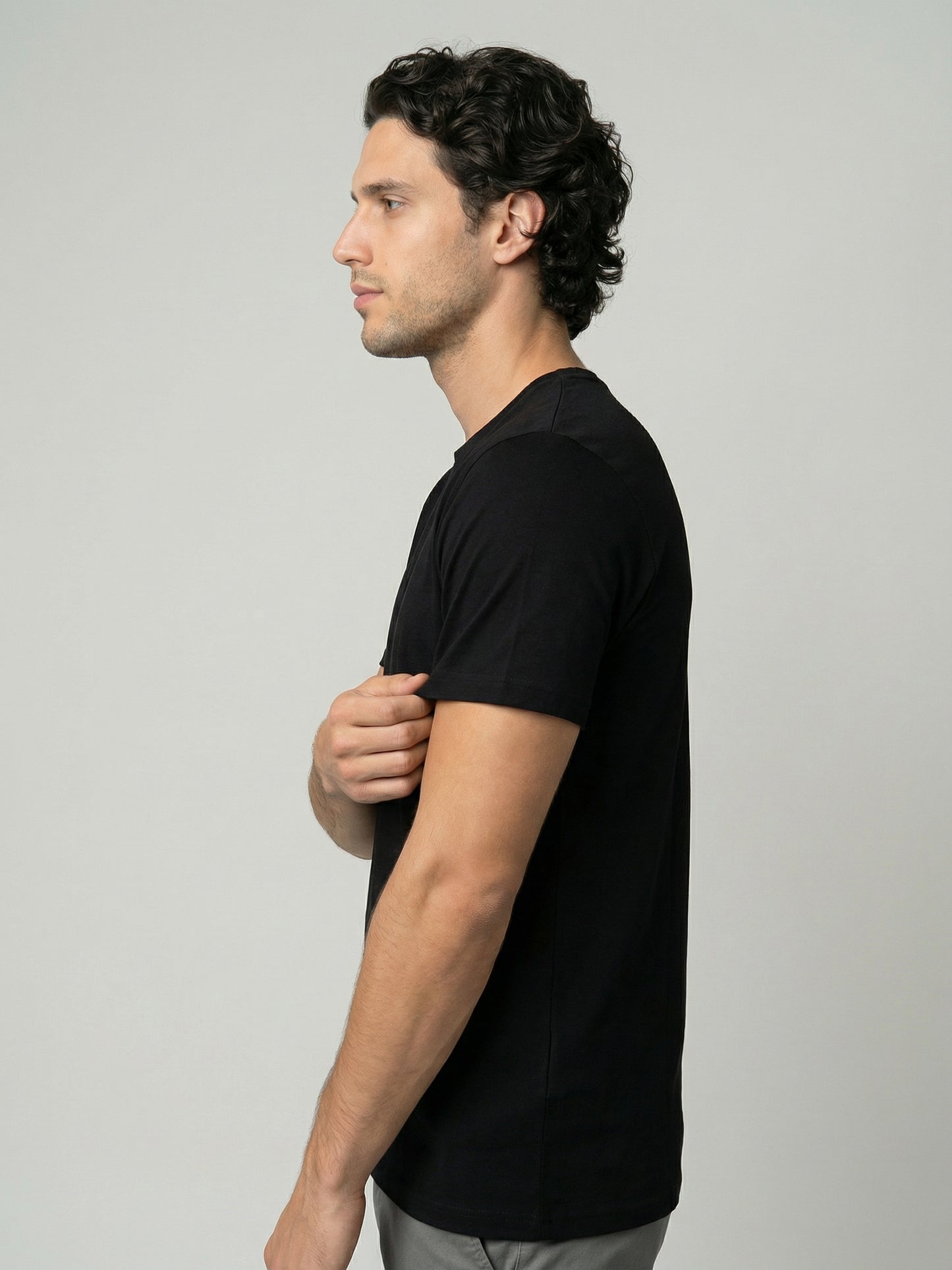 Celio Mens Black Solid Slim Fit Cotton T-Shirts