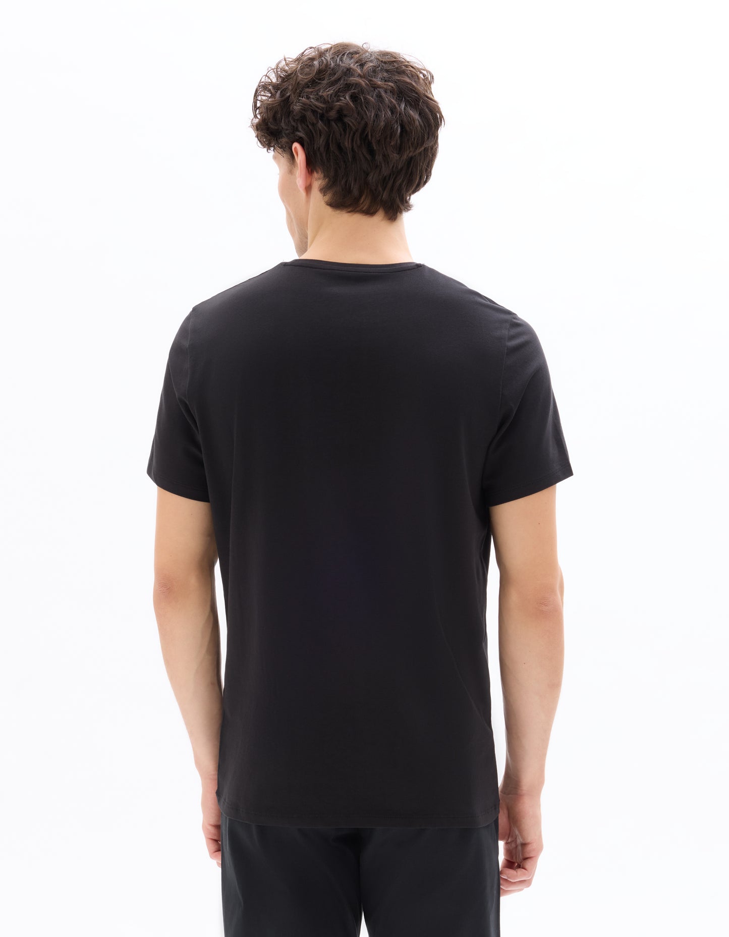 Celio* Black Solid Cotton Regular Fit Men T-Shirt