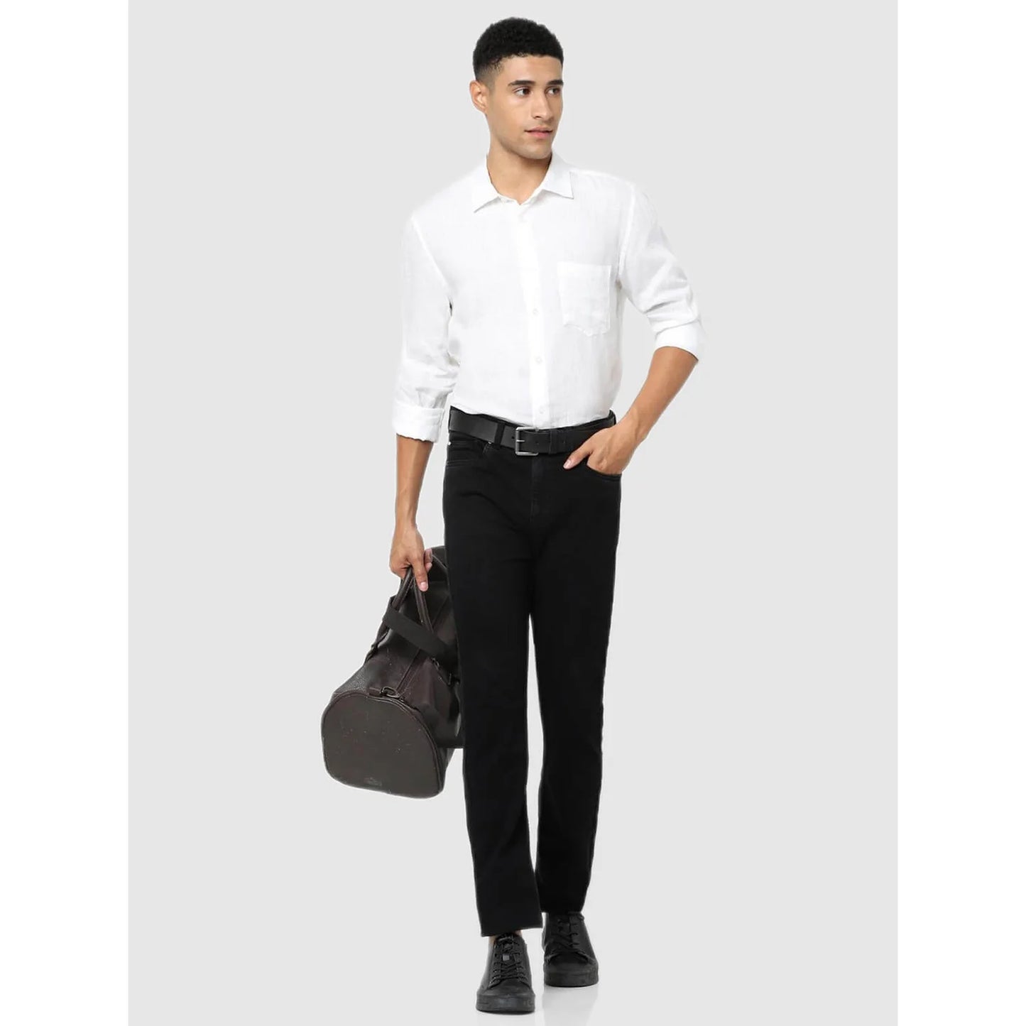 Celio* Solid Regular Fit Linen White Formal Shirt