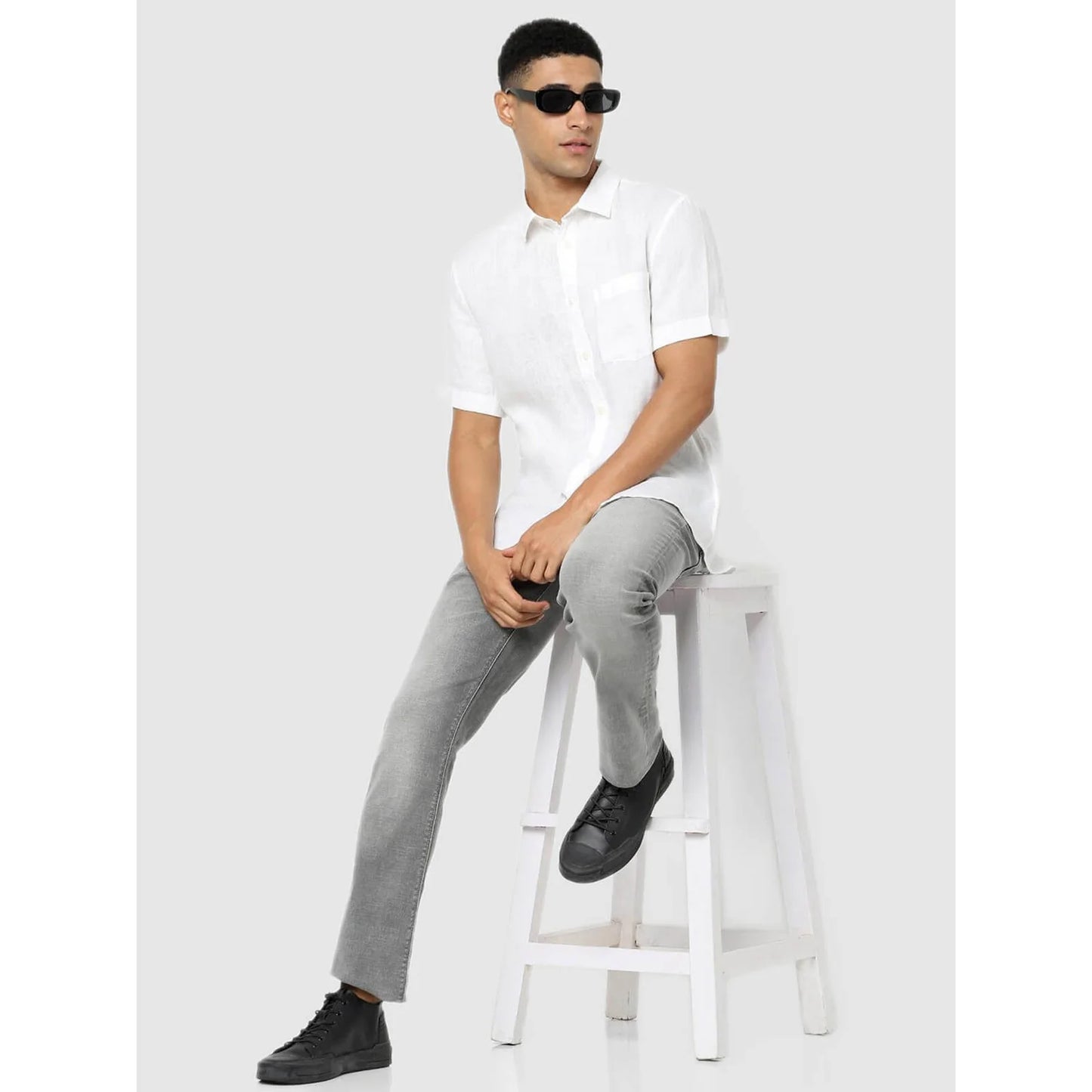 Celio* Solid Regular Fit Linen White Shirt