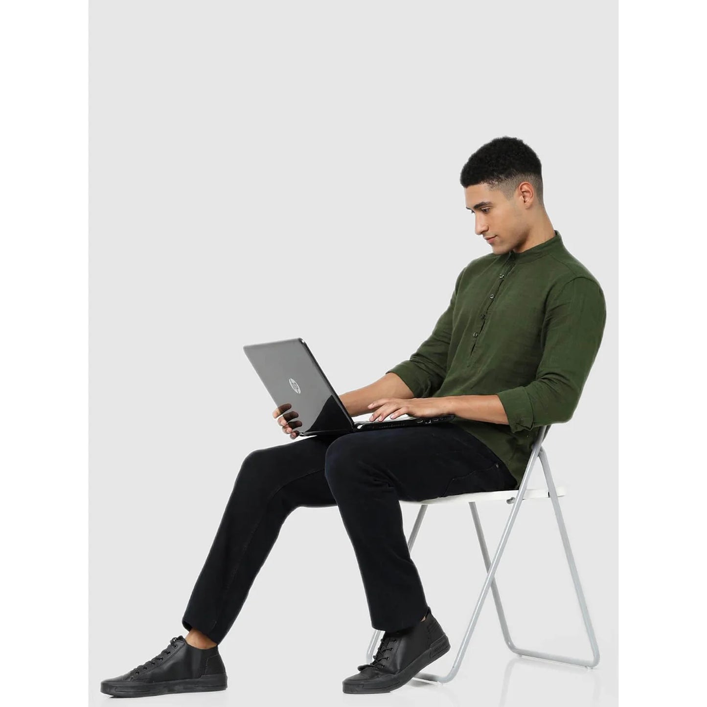 Celio* Solid Regular Fit Cotton Green Shirt