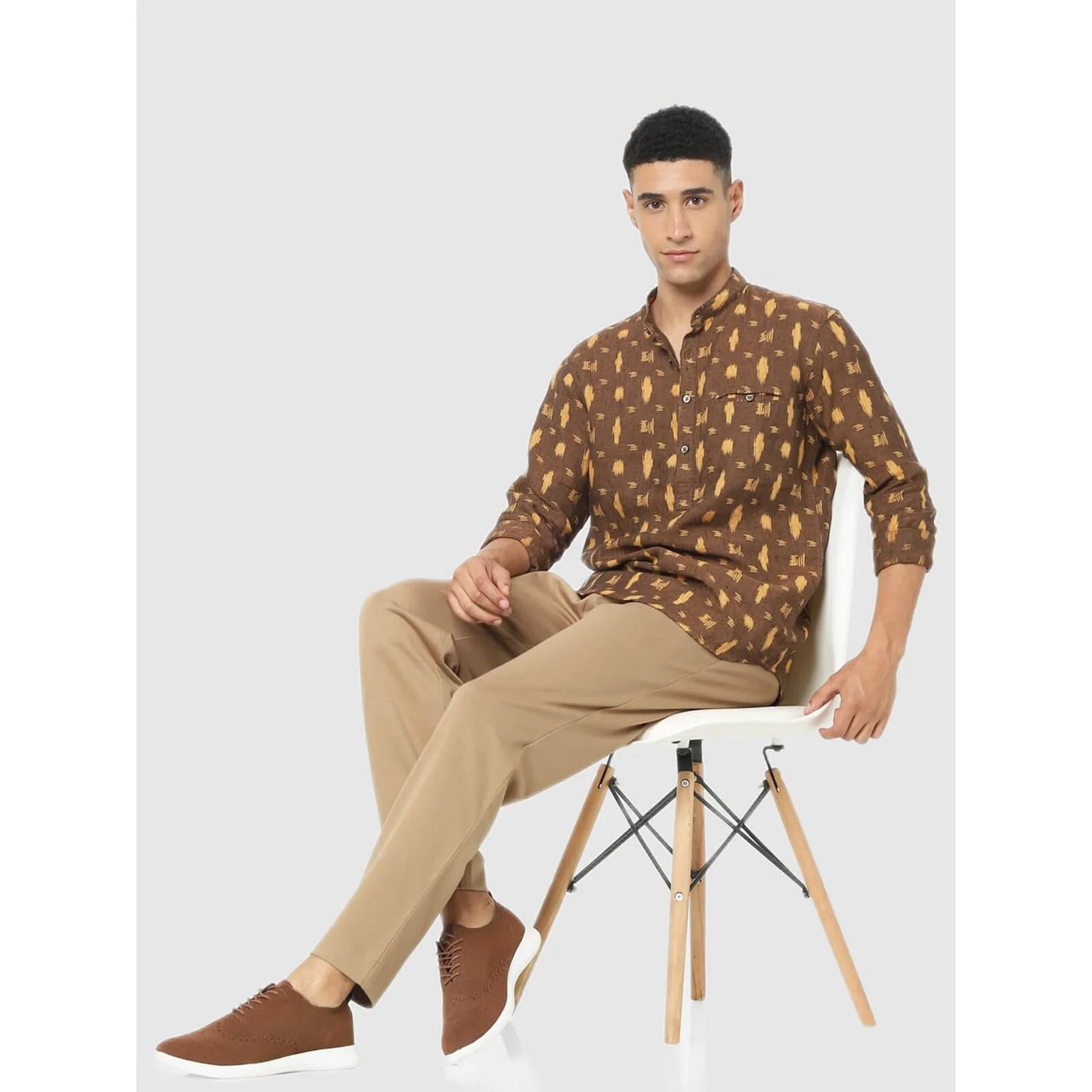 Celio* Geometric Regular Fit Linen Brown Shirt
