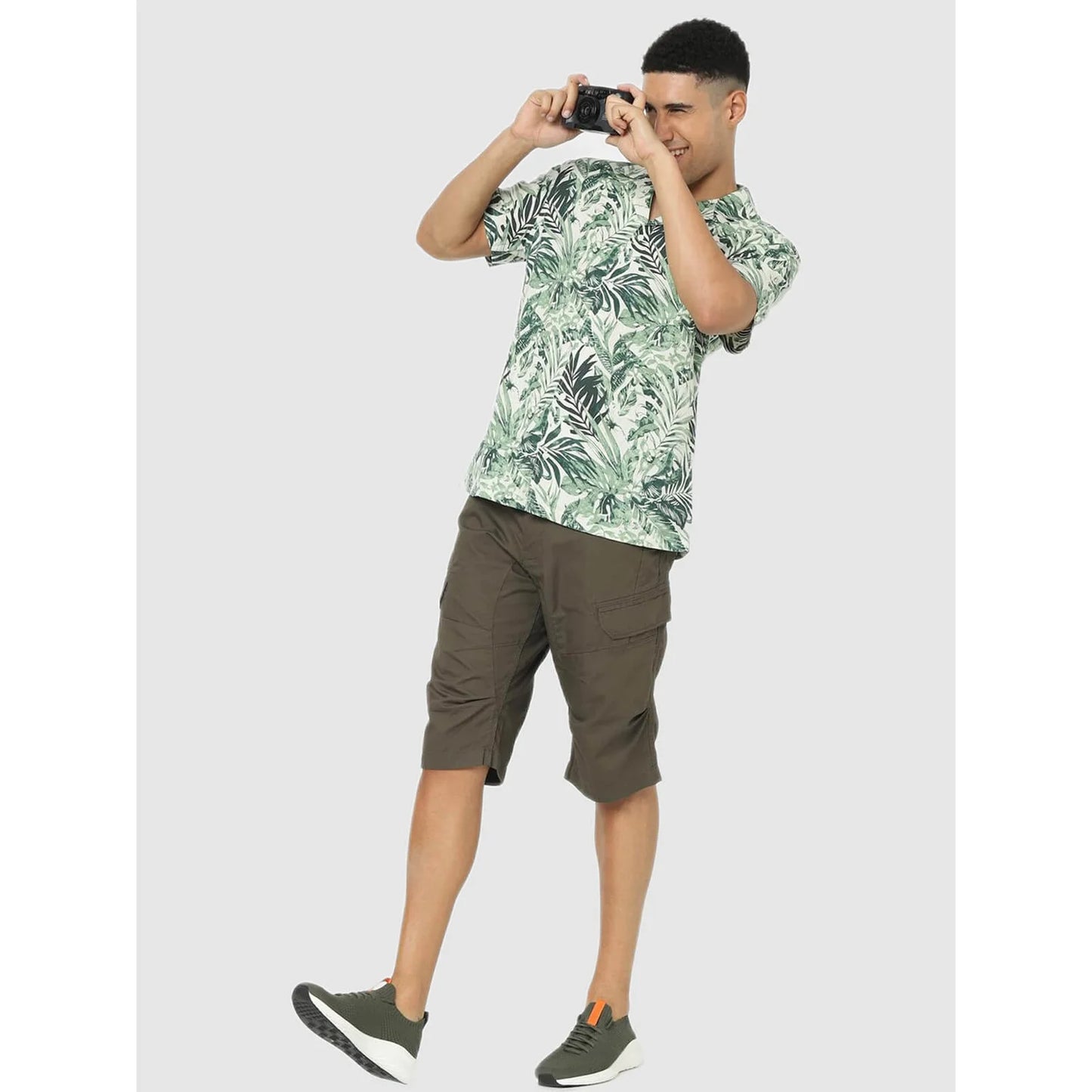 Celio* Tropical Regular Fit Cotton-Blend Green Shirt