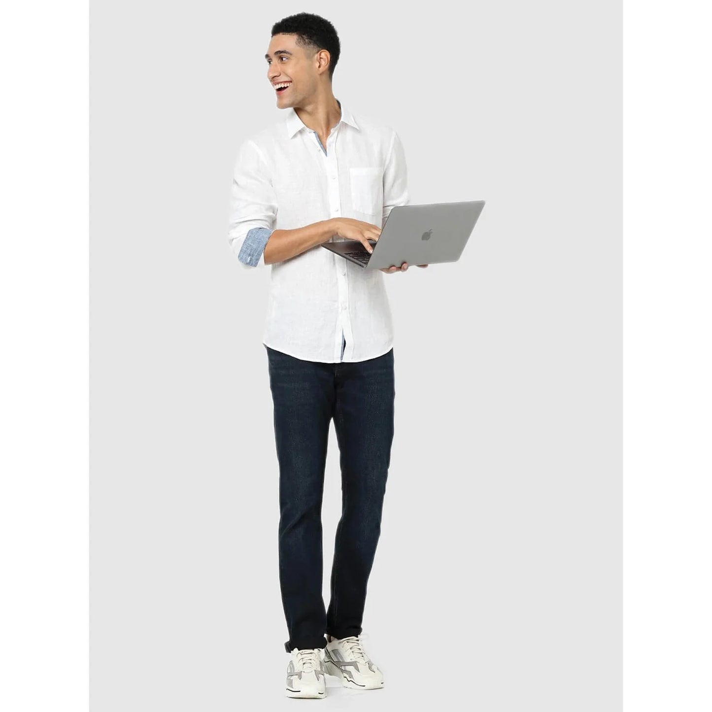 Celio* Solid Regular Fit Linen White Formal Shirt