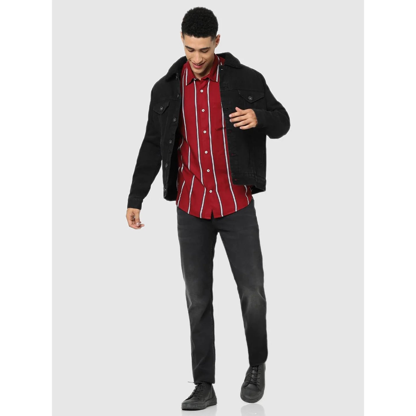 Celio* Striped Regular Fit Cotton Red Shirt