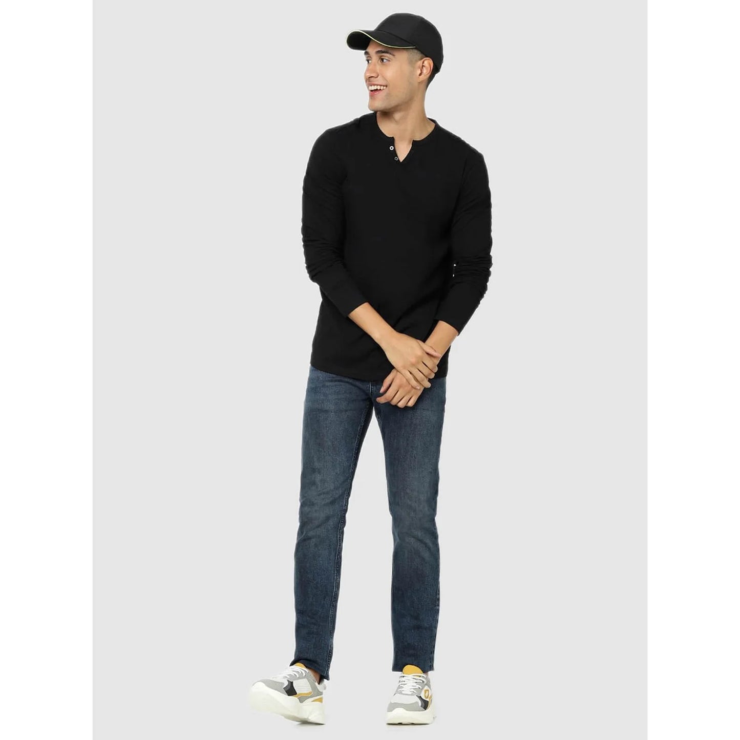 Celio* Solid Regular Fit Cotton Black T-Shirt