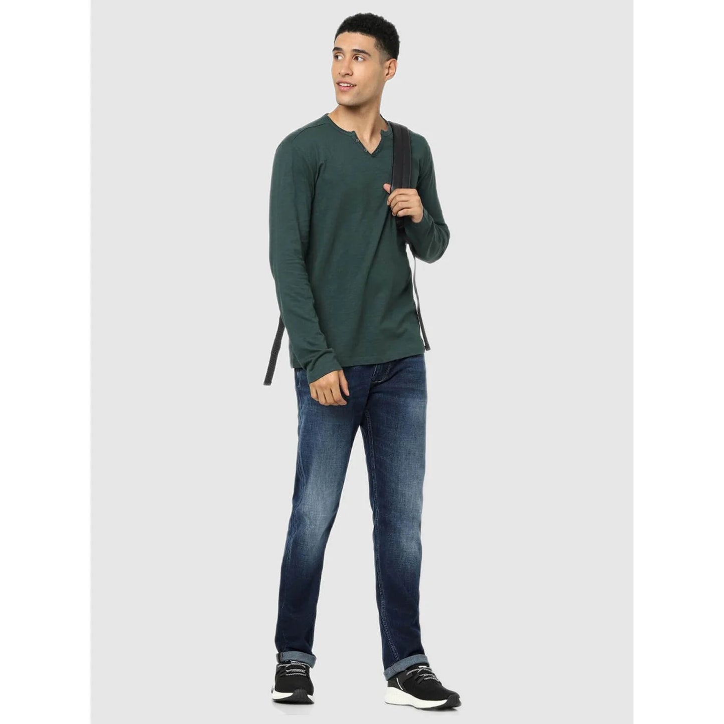 Celio* Solid Regular Fit Cotton Green T-Shirt