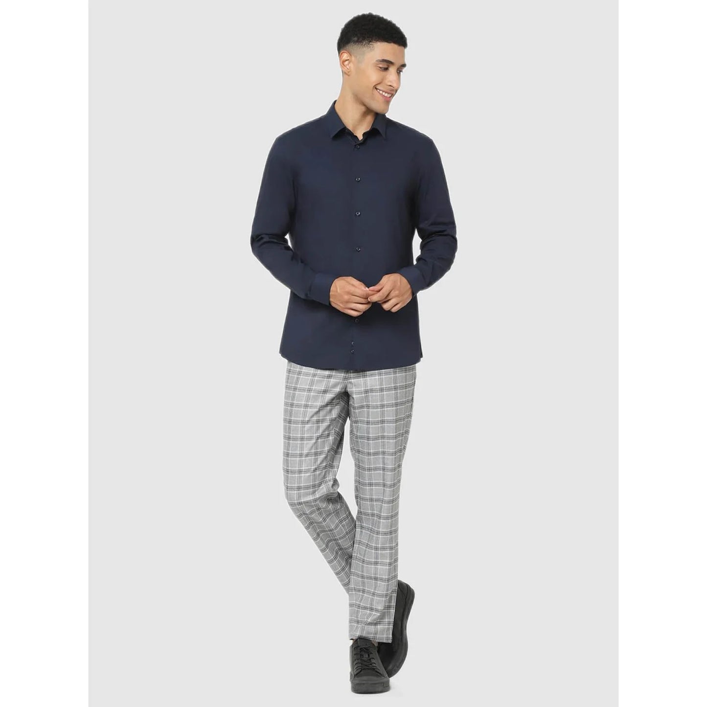 Celio* Solid Regular Fit Cotton-Blend Navy Blue Shirt