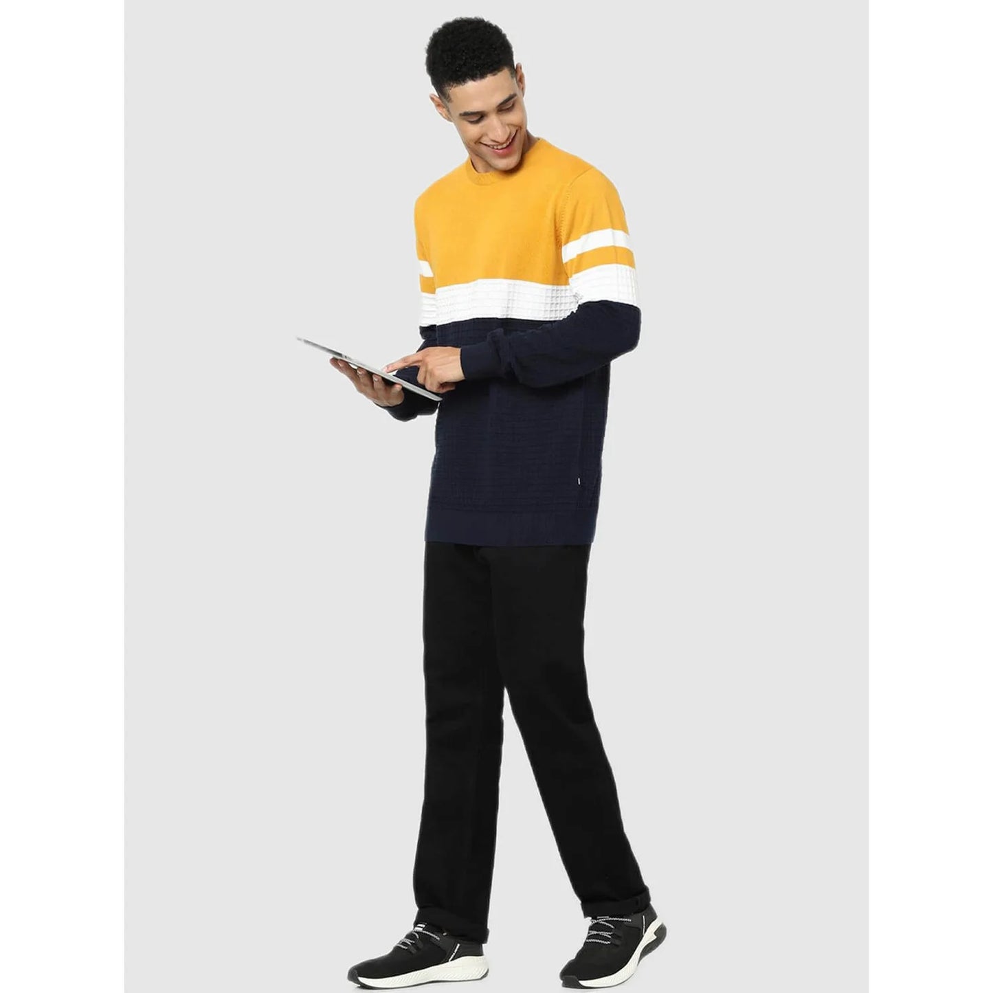 Celio* Colourblock Regular Fit Cotton Navy Blue Sweater