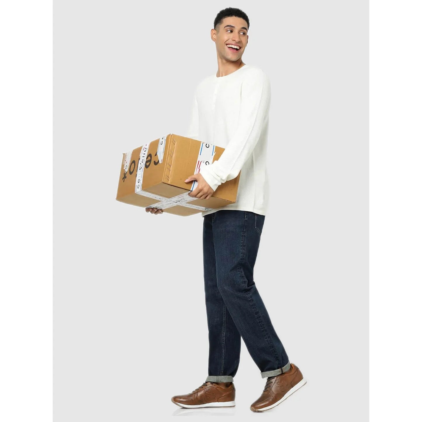 Celio* Solid Regular Fit Cotton White Sweater