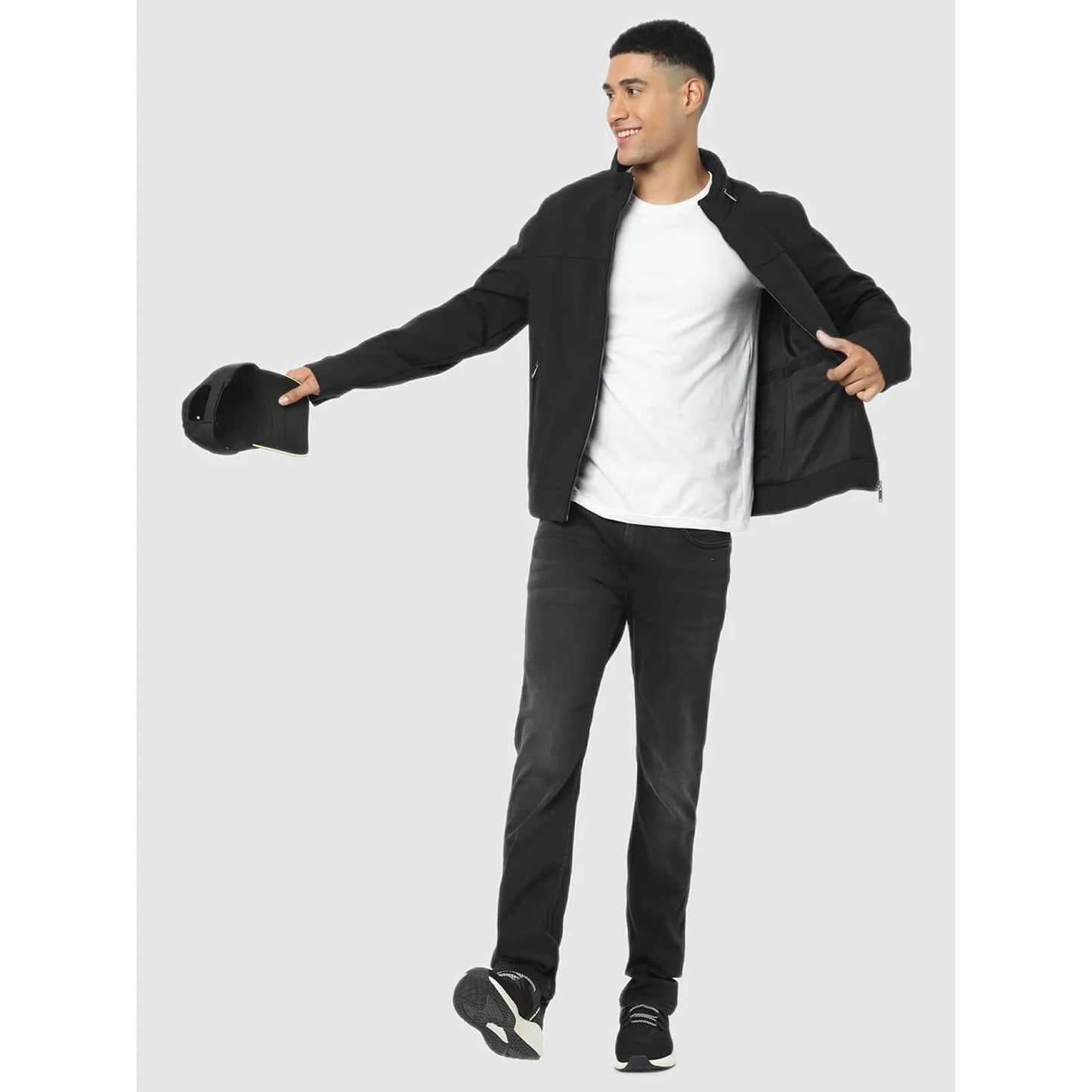 Celio* Solid Regular Fit Polyester-Blend Black Jacket