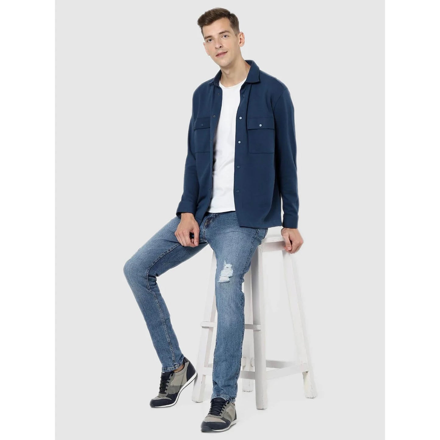 Celio* Solid Regular Fit Cotton Navy Blue Sweatshirt