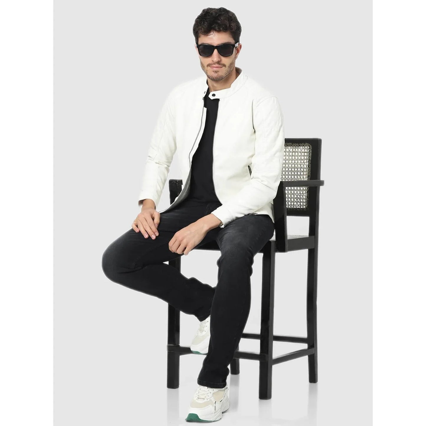 Celio* Solid Regular Fit Nylon White Jacket