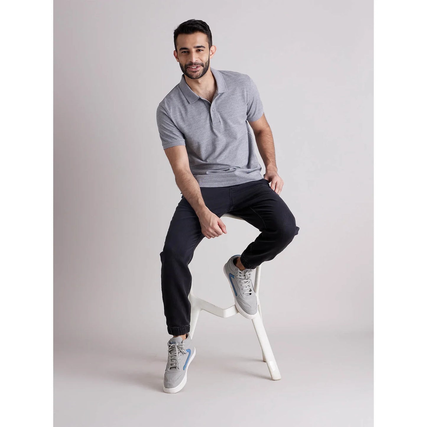 Celio* Solid Regular Fit Cotton Grey T-Shirt