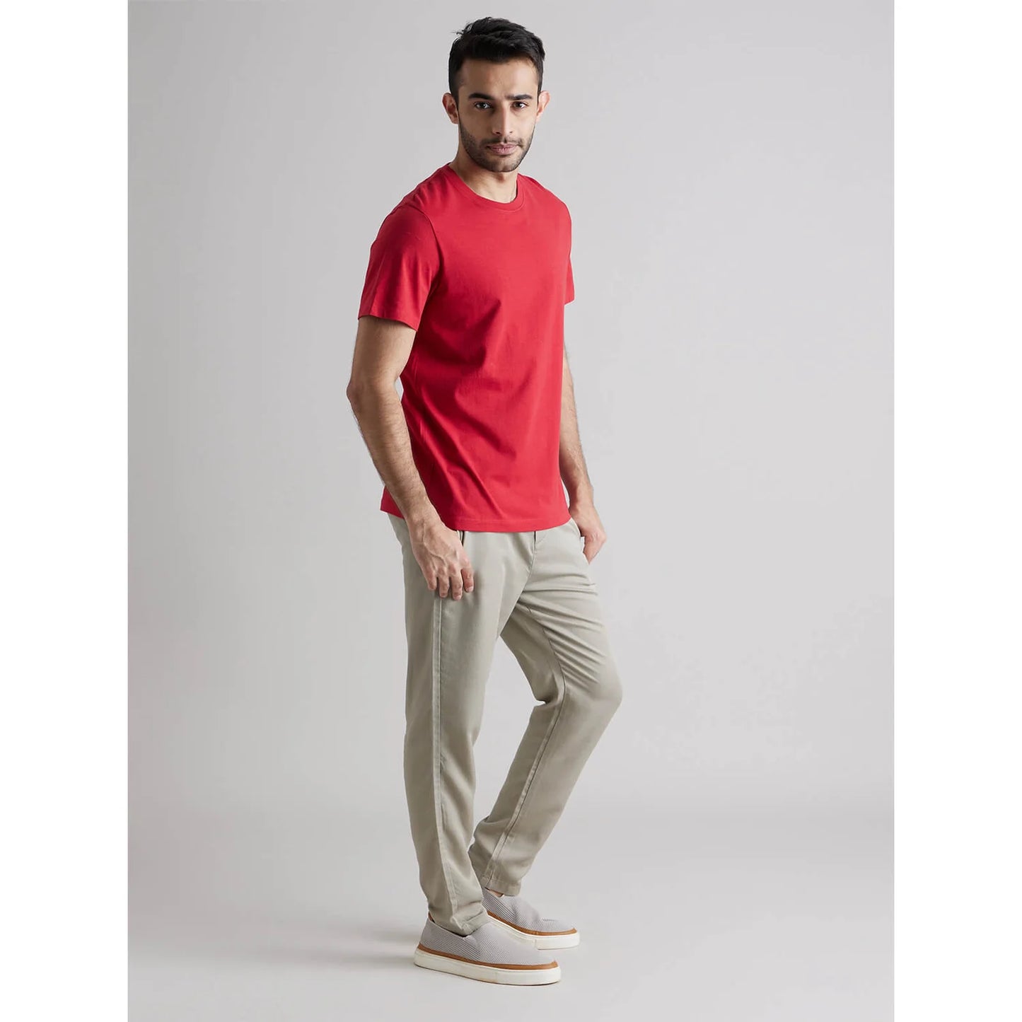 Celio* Solid Regular Fit Cotton Red T-Shirt