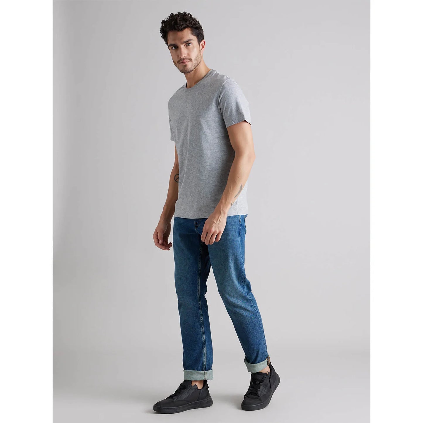 Celio* Solid Regular Fit Cotton Grey T-Shirt