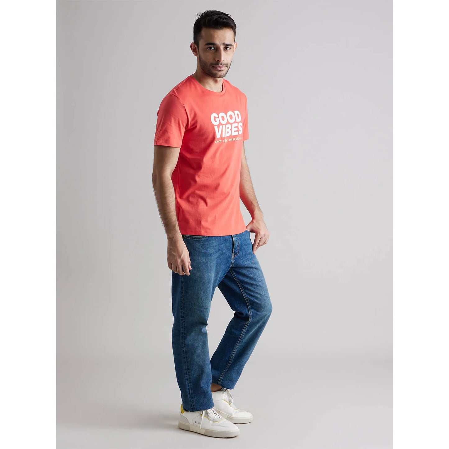 Celio* Graphics Regular Fit Cotton Orange T-Shirt