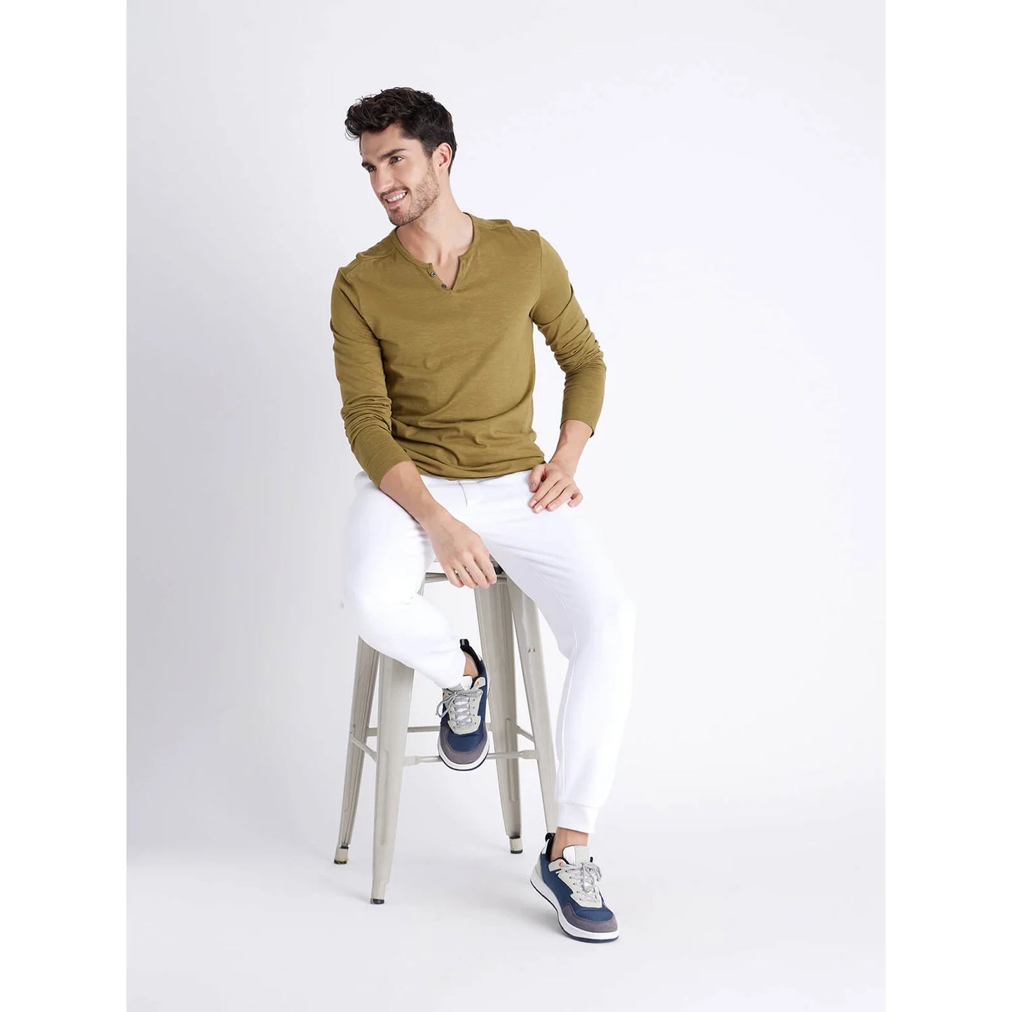 Celio* Solid Regular Fit Poly-Cotton Brown T-Shirt