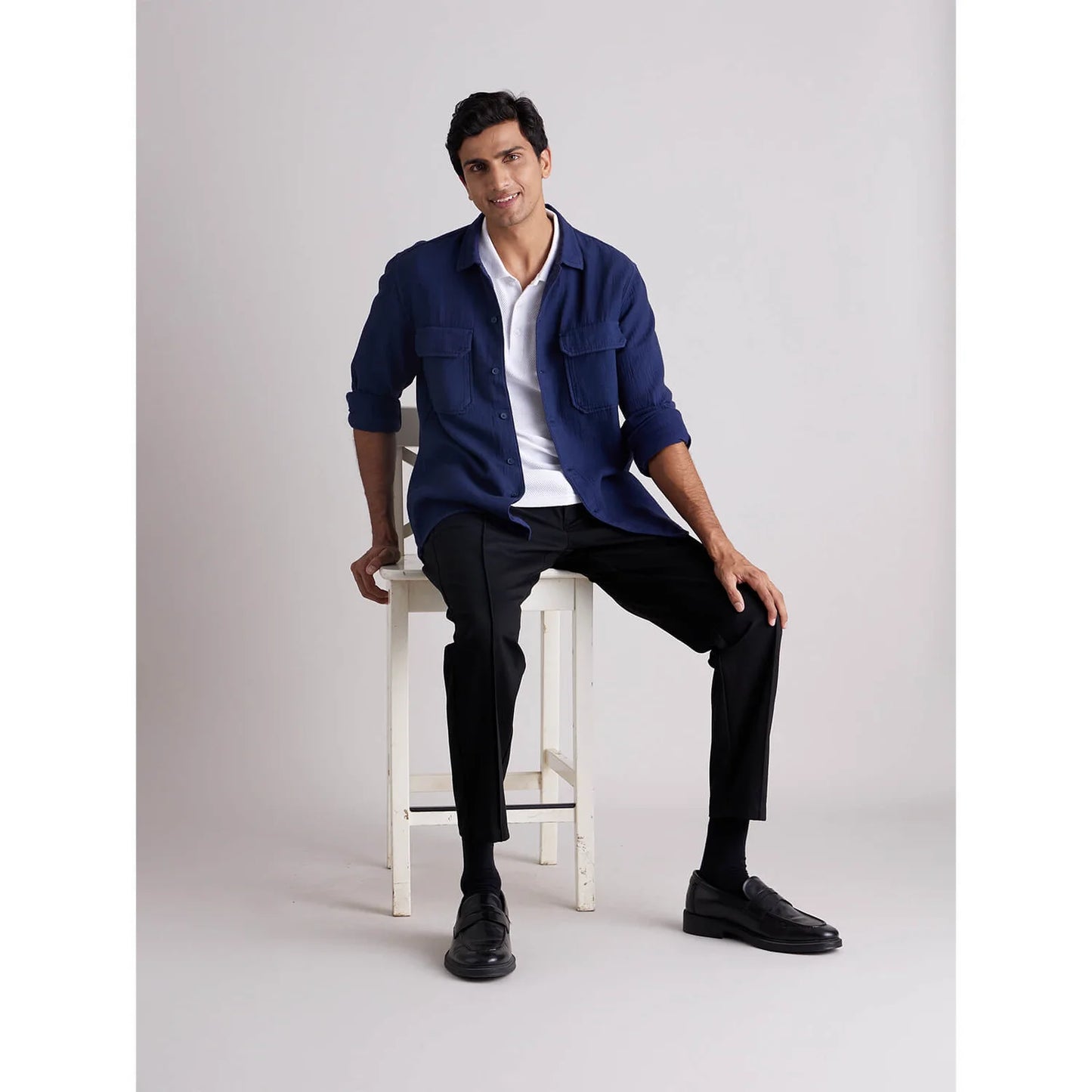 Celio* Solid Regular Fit Cotton Navy Blue Shirt