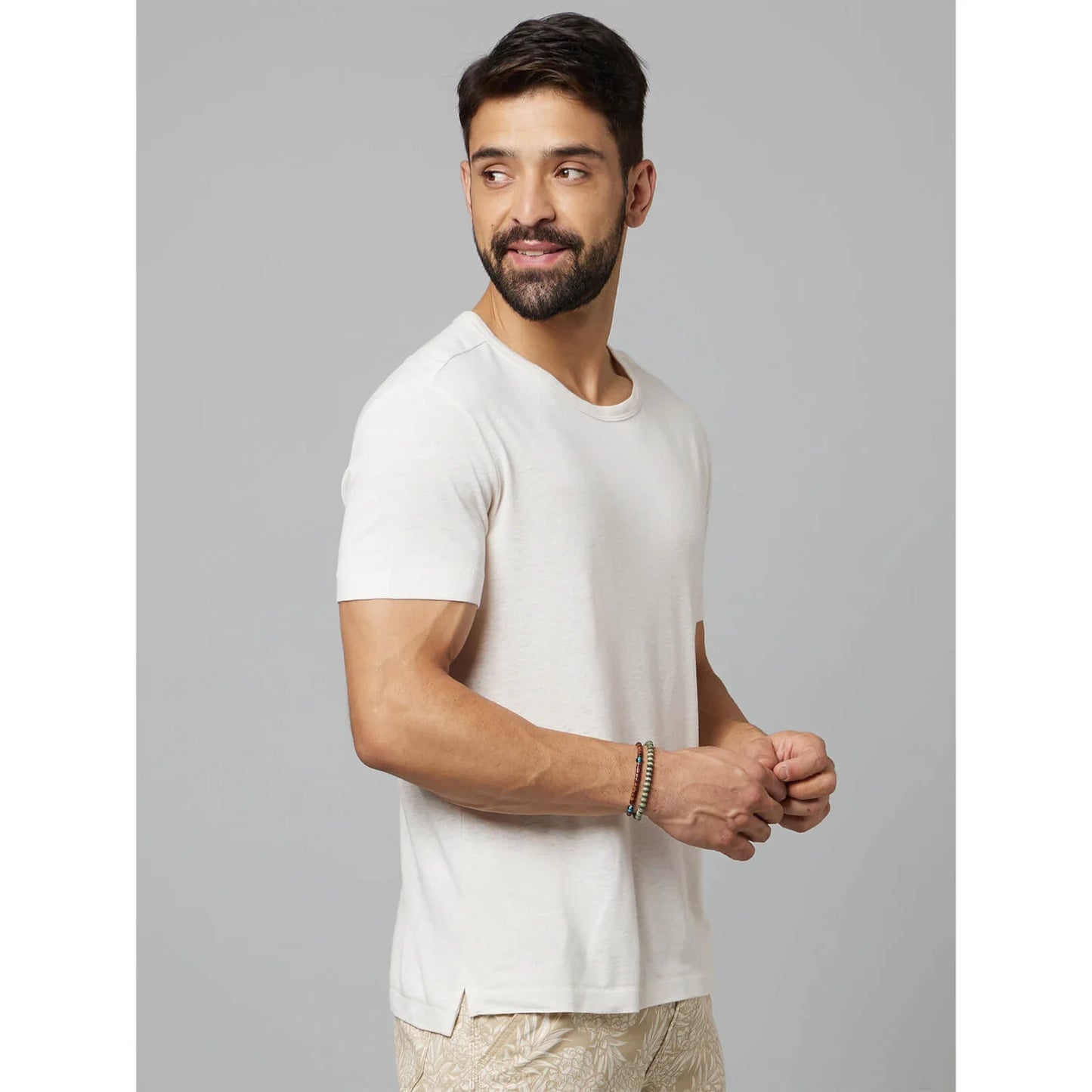 Celio* Solid Regular Fit Linen-Blend Off White T-Shirt