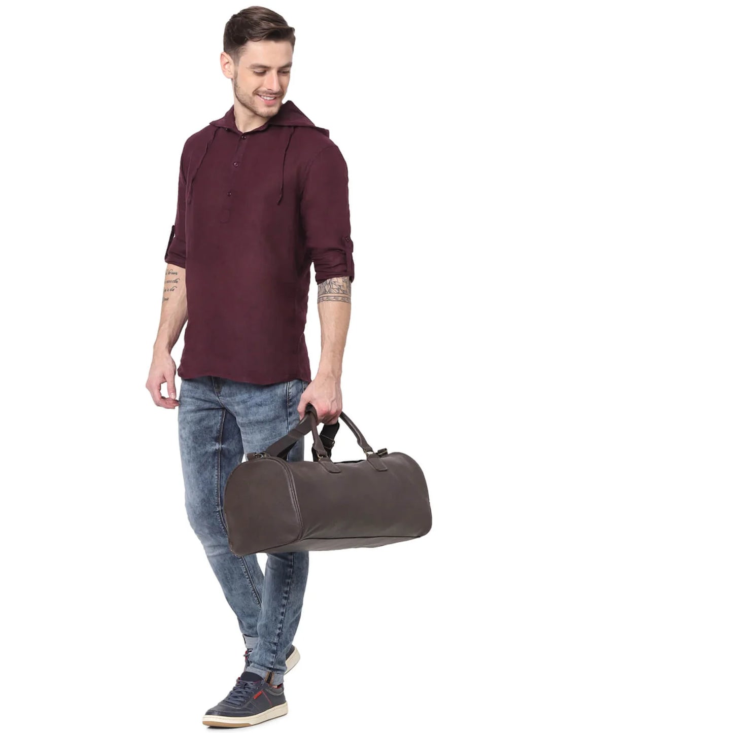 Celio* Solid Regular Fit Linen Burgundy Shirt