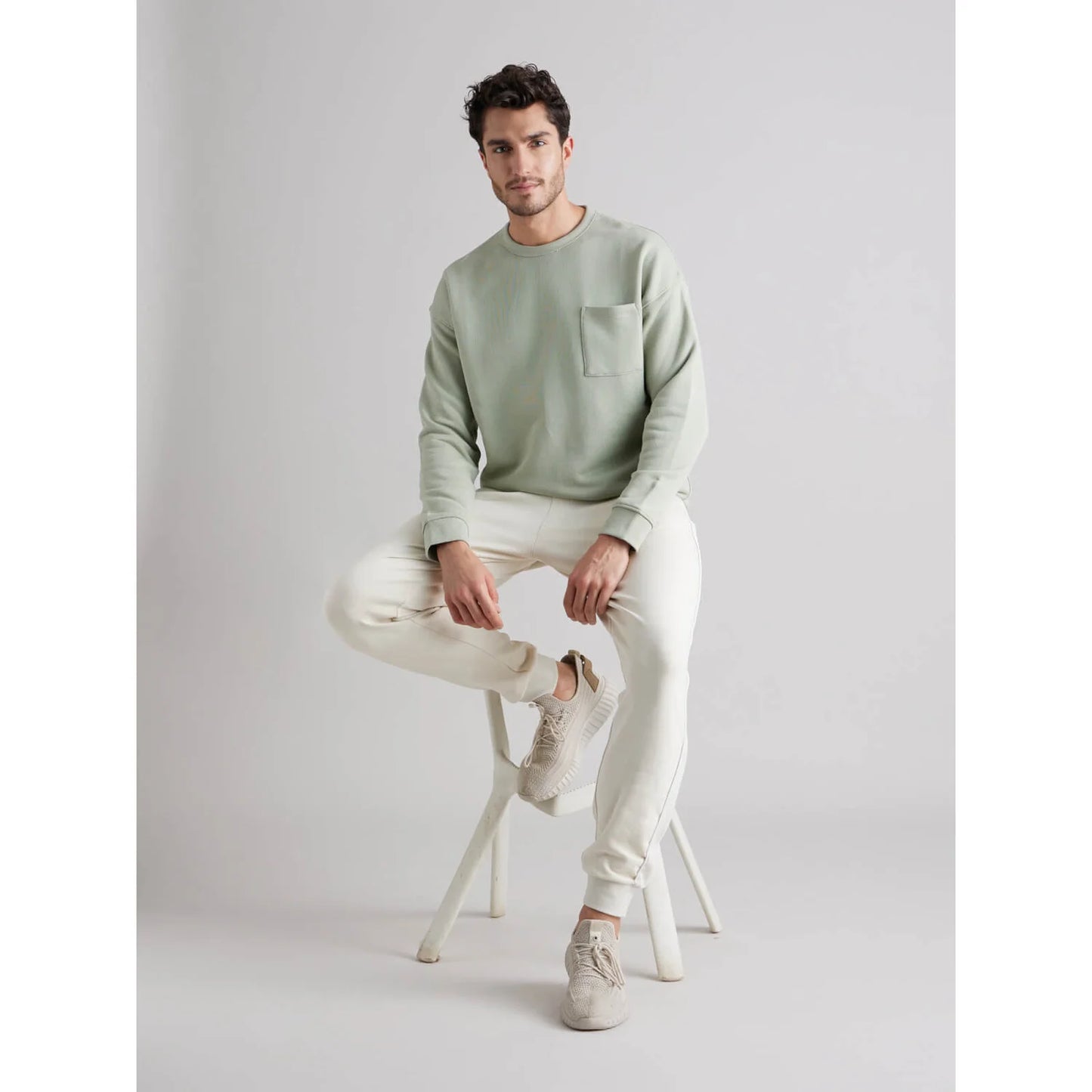 Celio* Solid Regular Fit Cotton-Blend Green Sweatshirt
