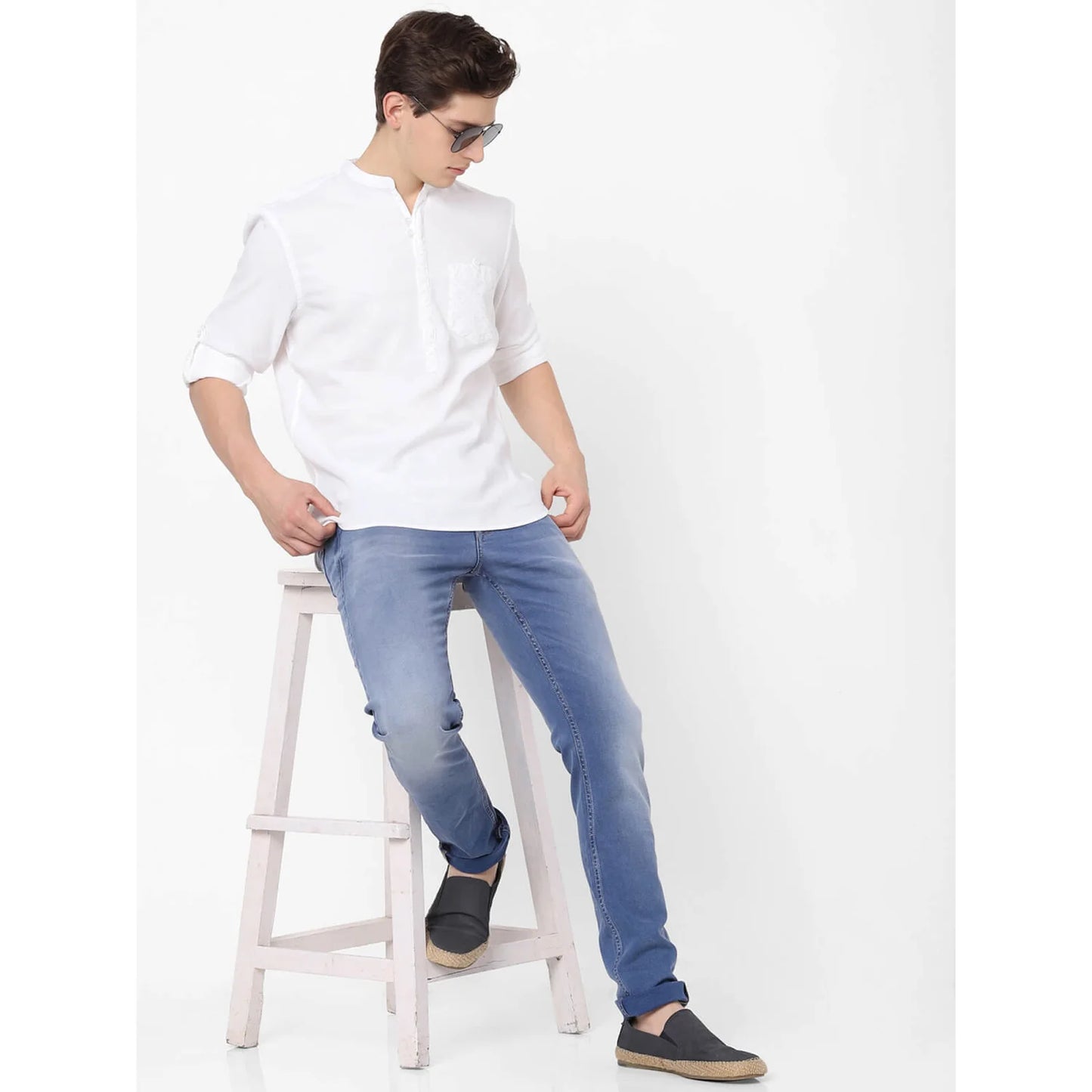 Celio* Solid Regular Fit Cotton White Shirt