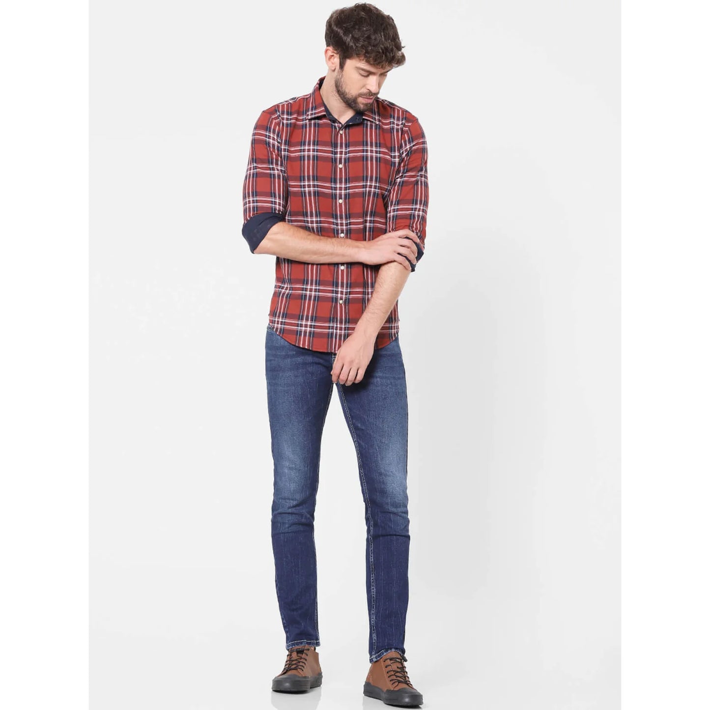 Celio* Checked Regular Fit Cotton Red Shirt