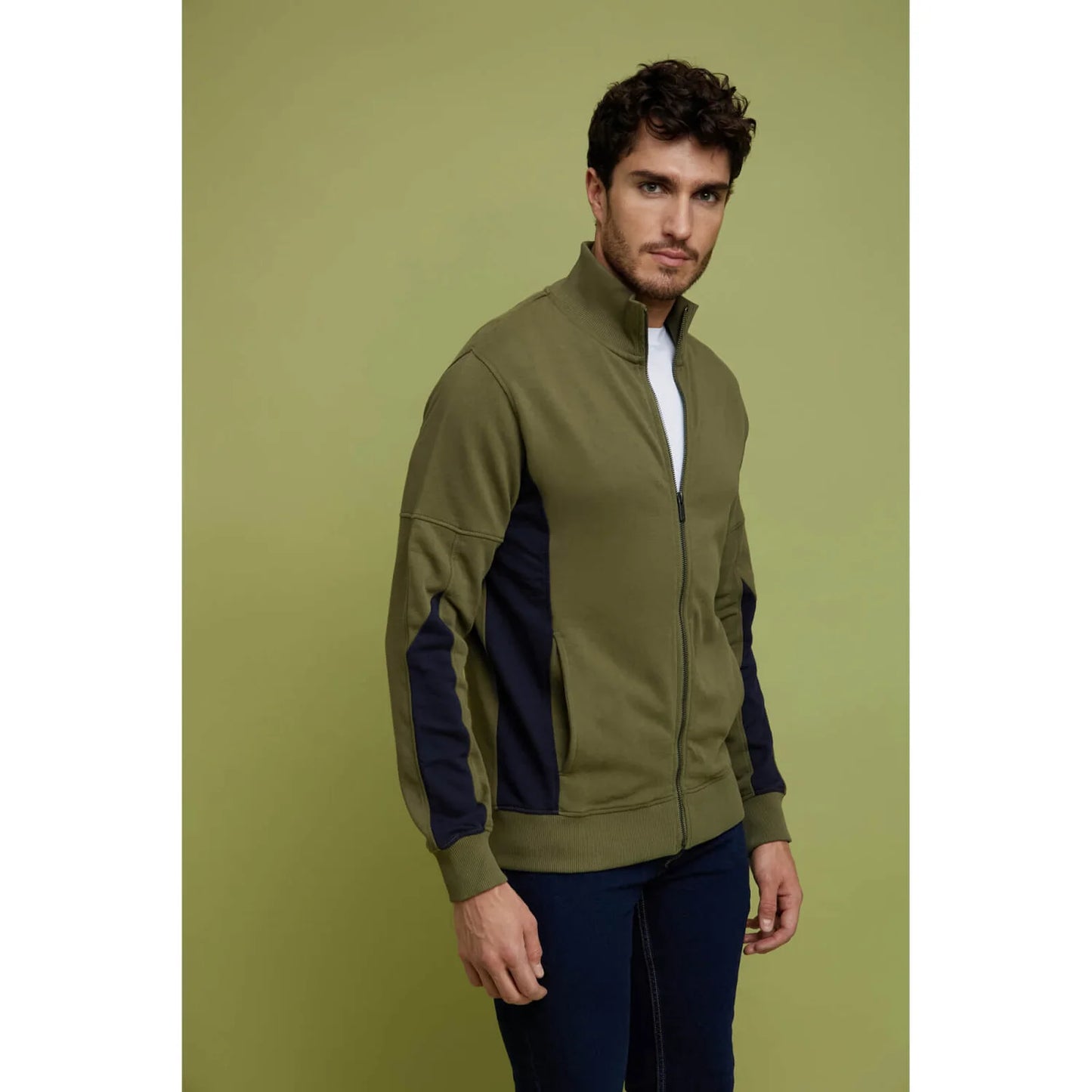 Celio* Solid Regular Fit Cotton Green Sweatshirt