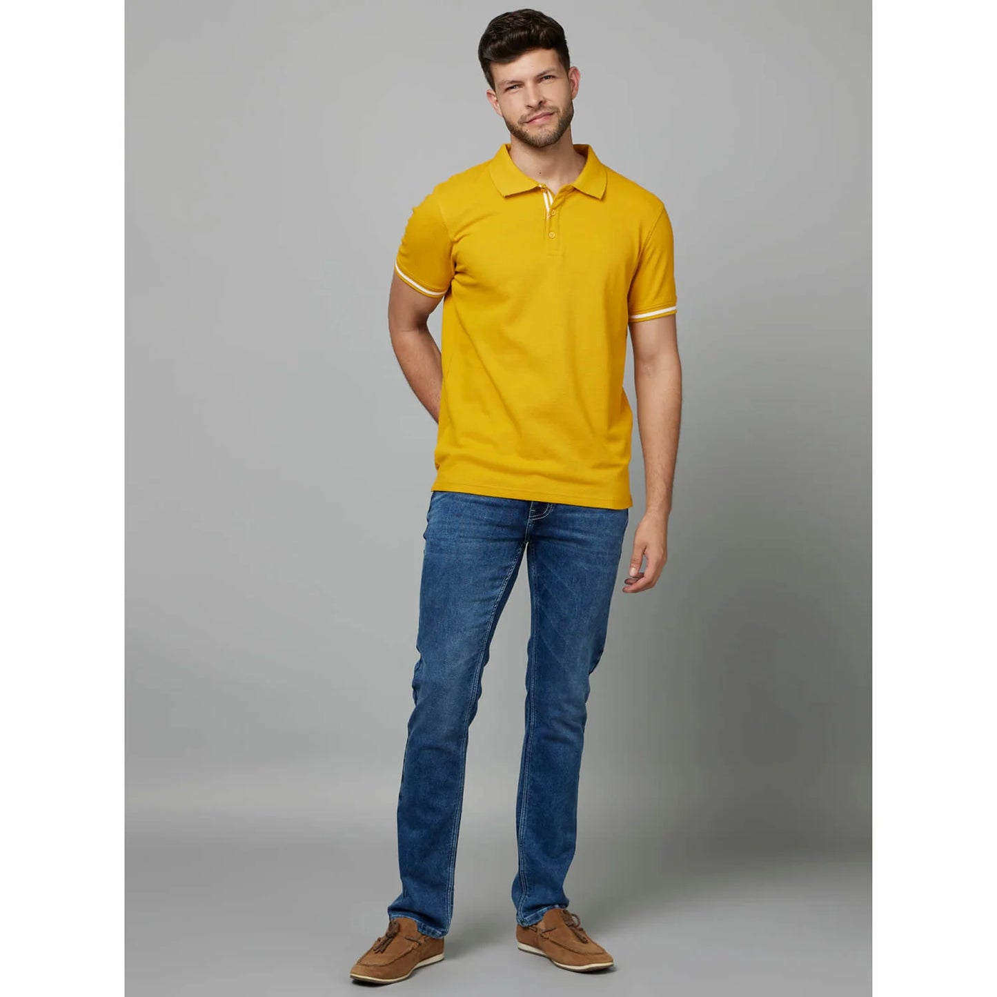 Celio* Solid Regular Fit Cotton Yellow T-Shirt