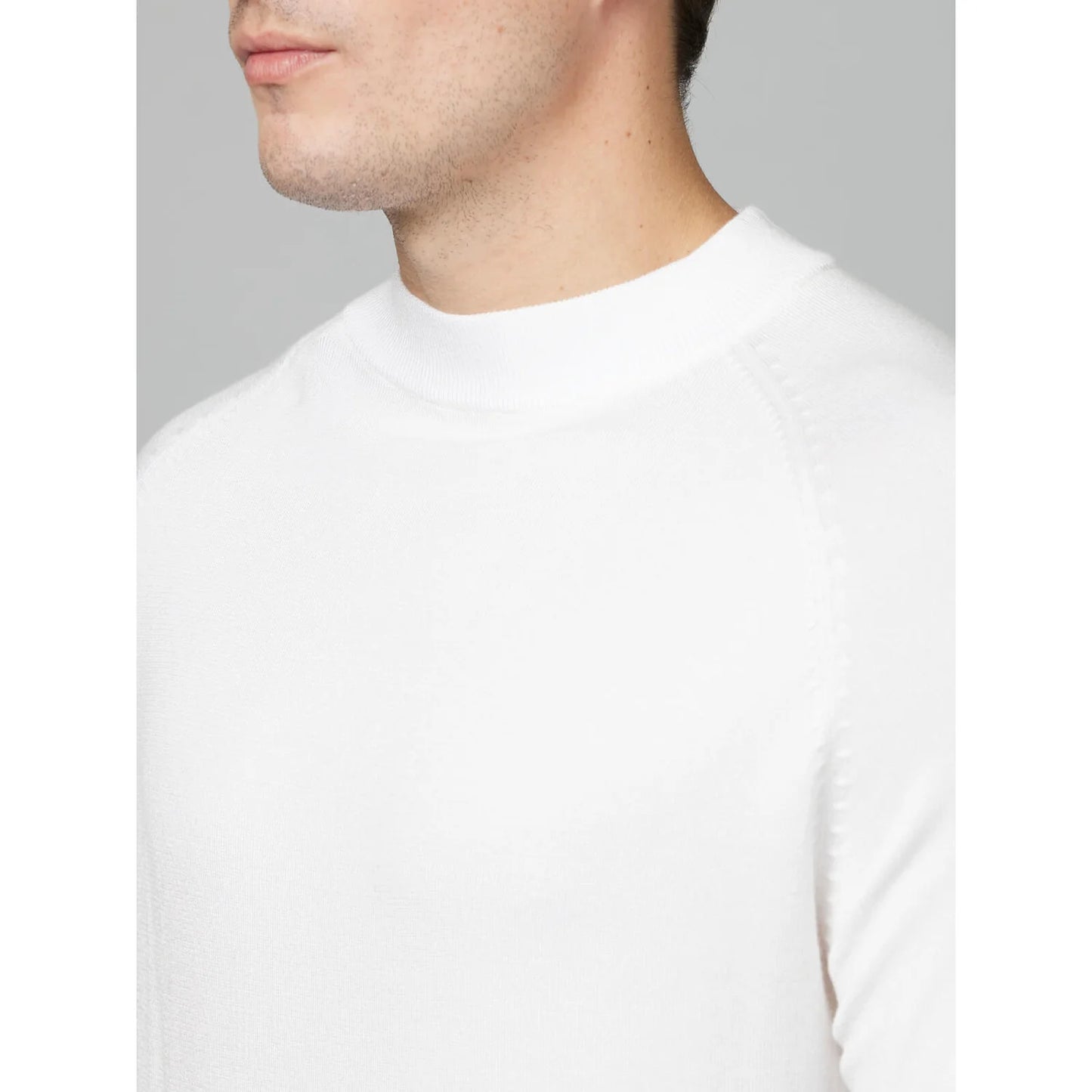 Celio* Solid Regular Fit Viscose-Blend White Sweater