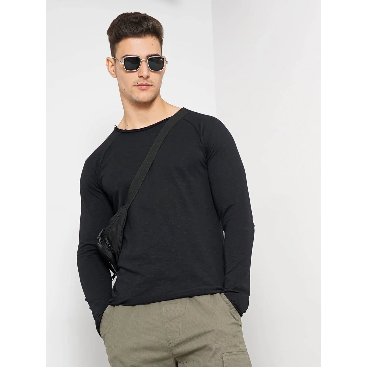Celio* Solid Regular Fit Cotton Black T-Shirt