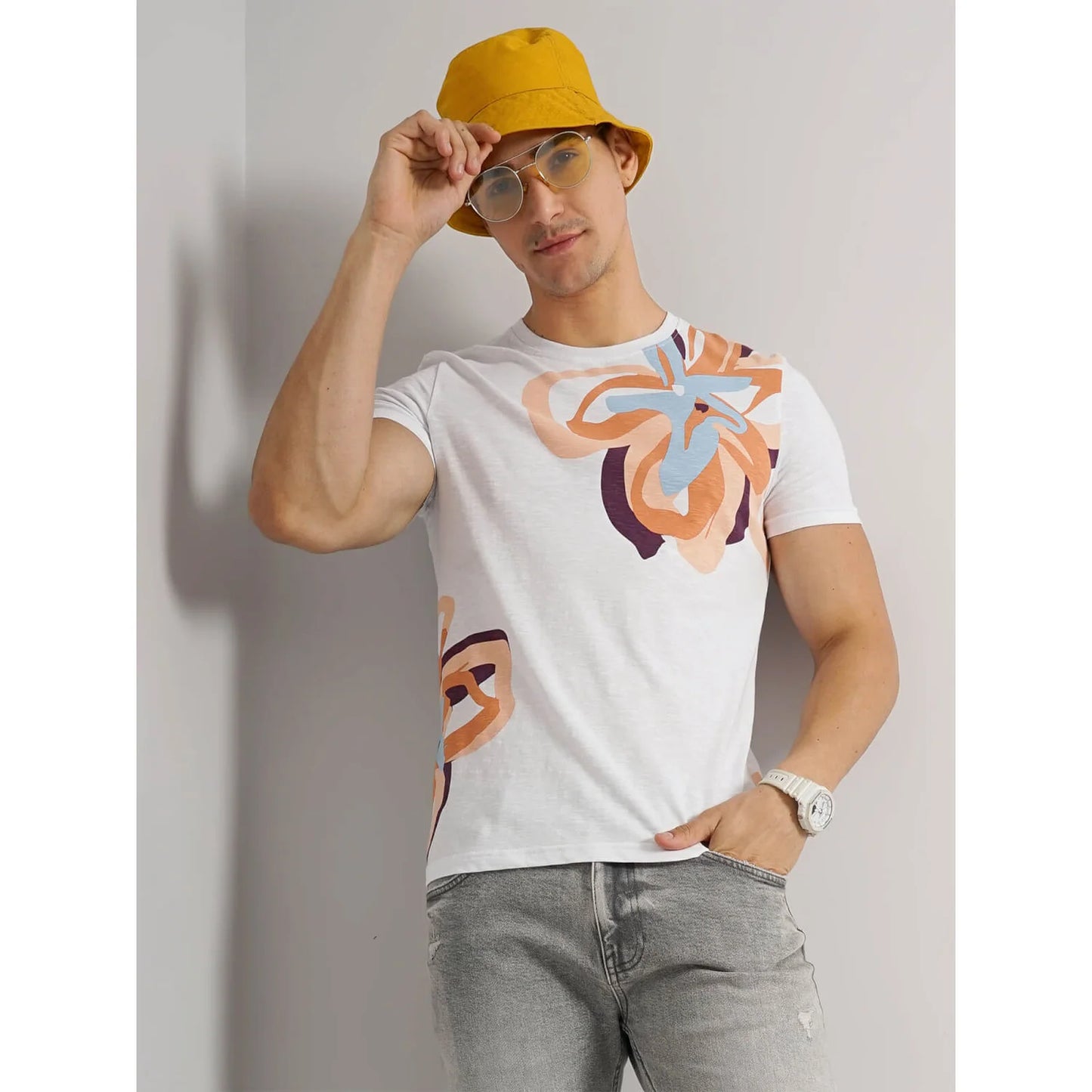 Celio* Abstract Regular Fit Cotton White T-Shirt