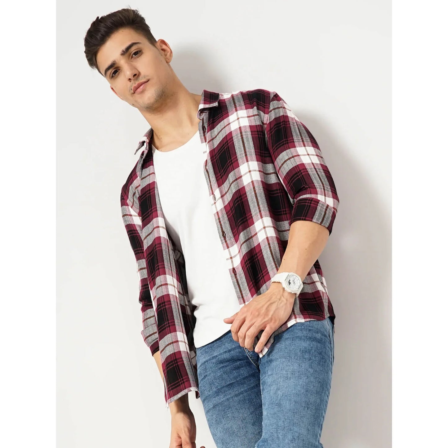 Celio* Checked Regular Fit Viscose Red Shirt