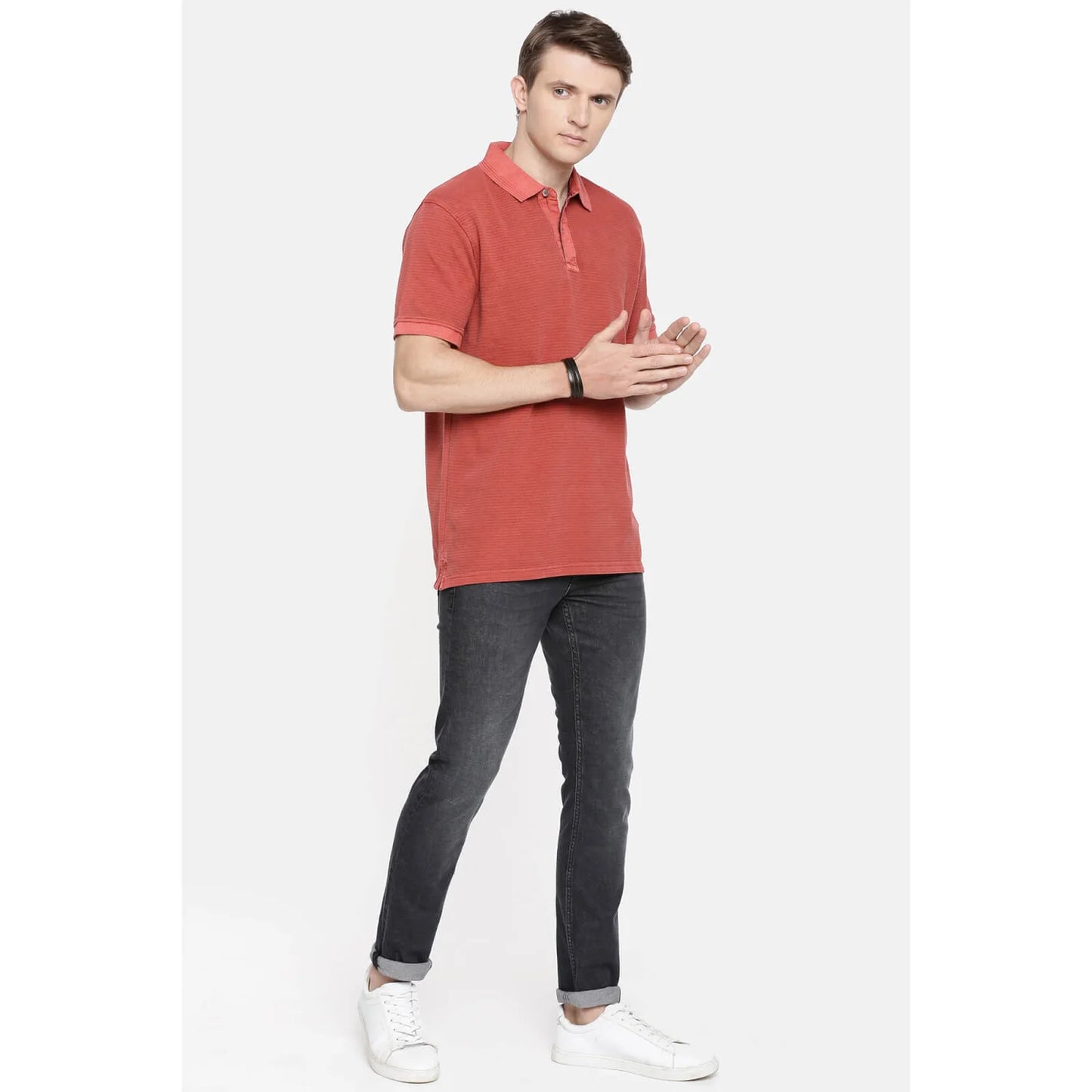 Celio* Solid Regular Fit Cotton Red T-Shirt