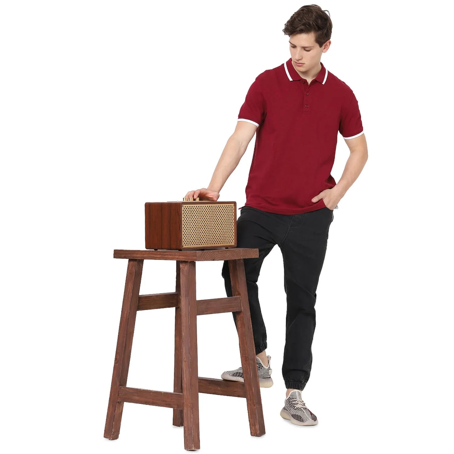 Celio* Solid Regular Fit Cotton-Blend Burgundy T-Shirt