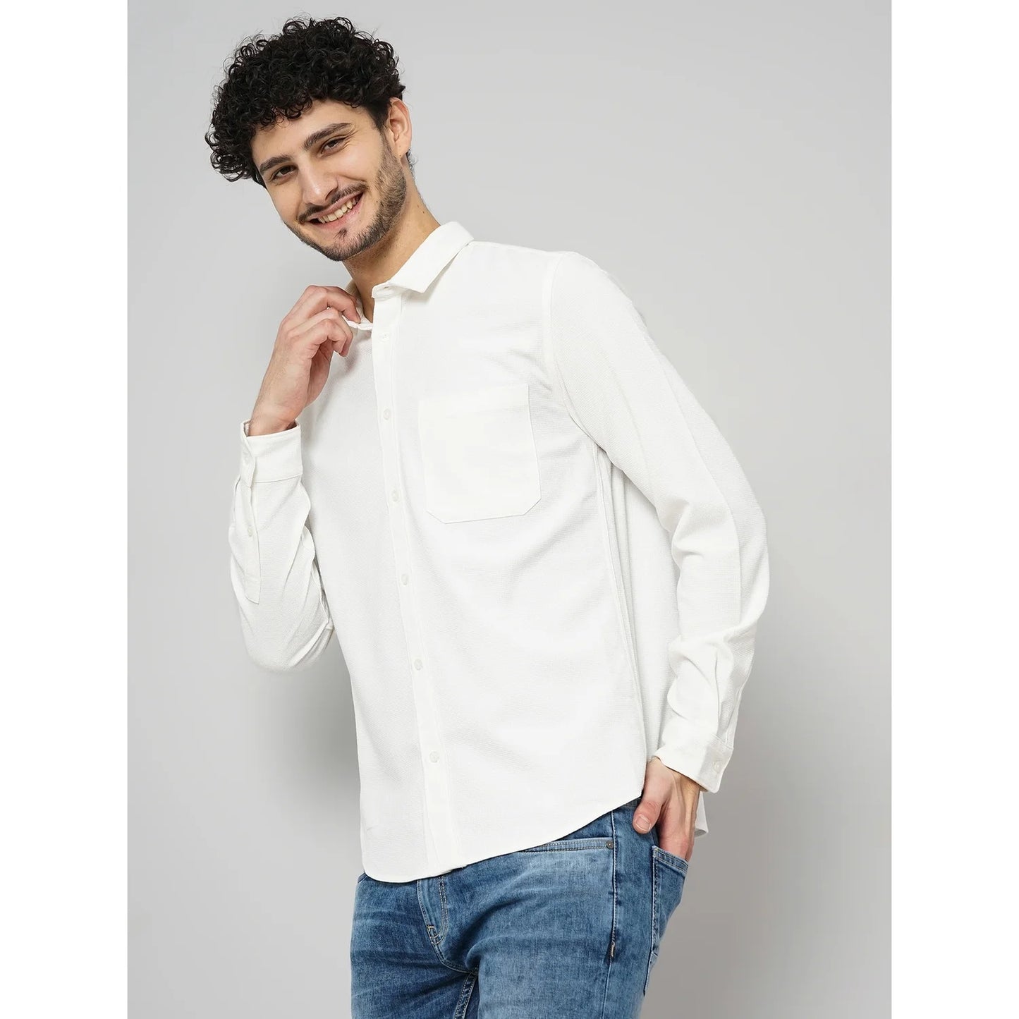 Celio* Solid Regular Fit Viscose White Shirt