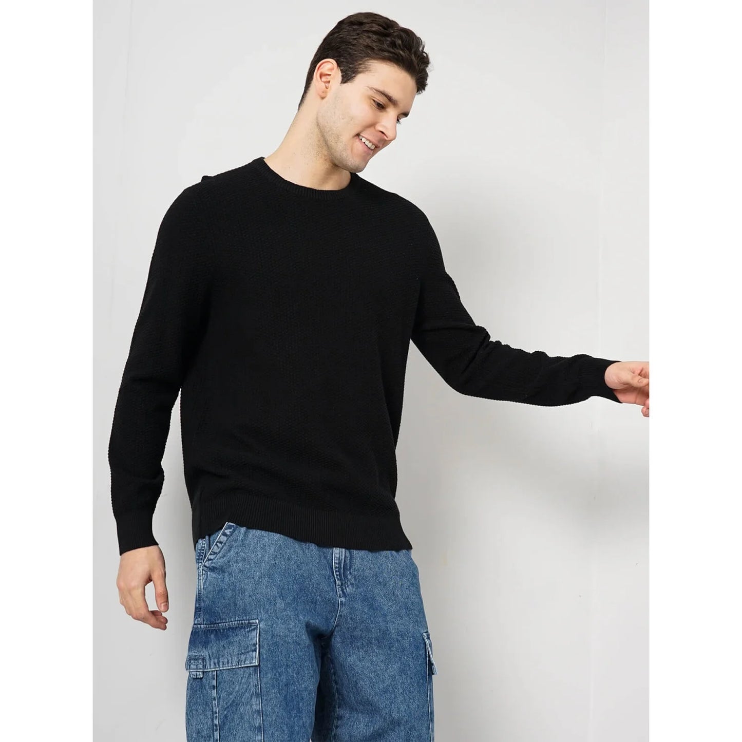 Celio* Solid Regular Fit Cotton Black Sweater