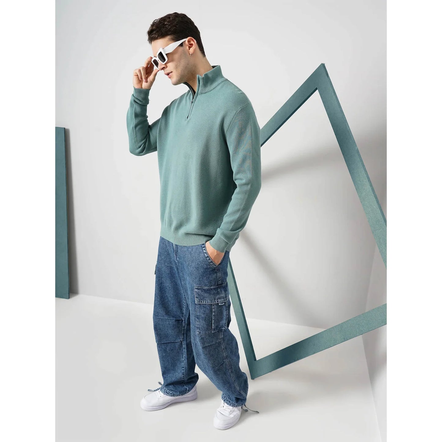 Celio* Solid Regular Fit Cotton Green Sweater