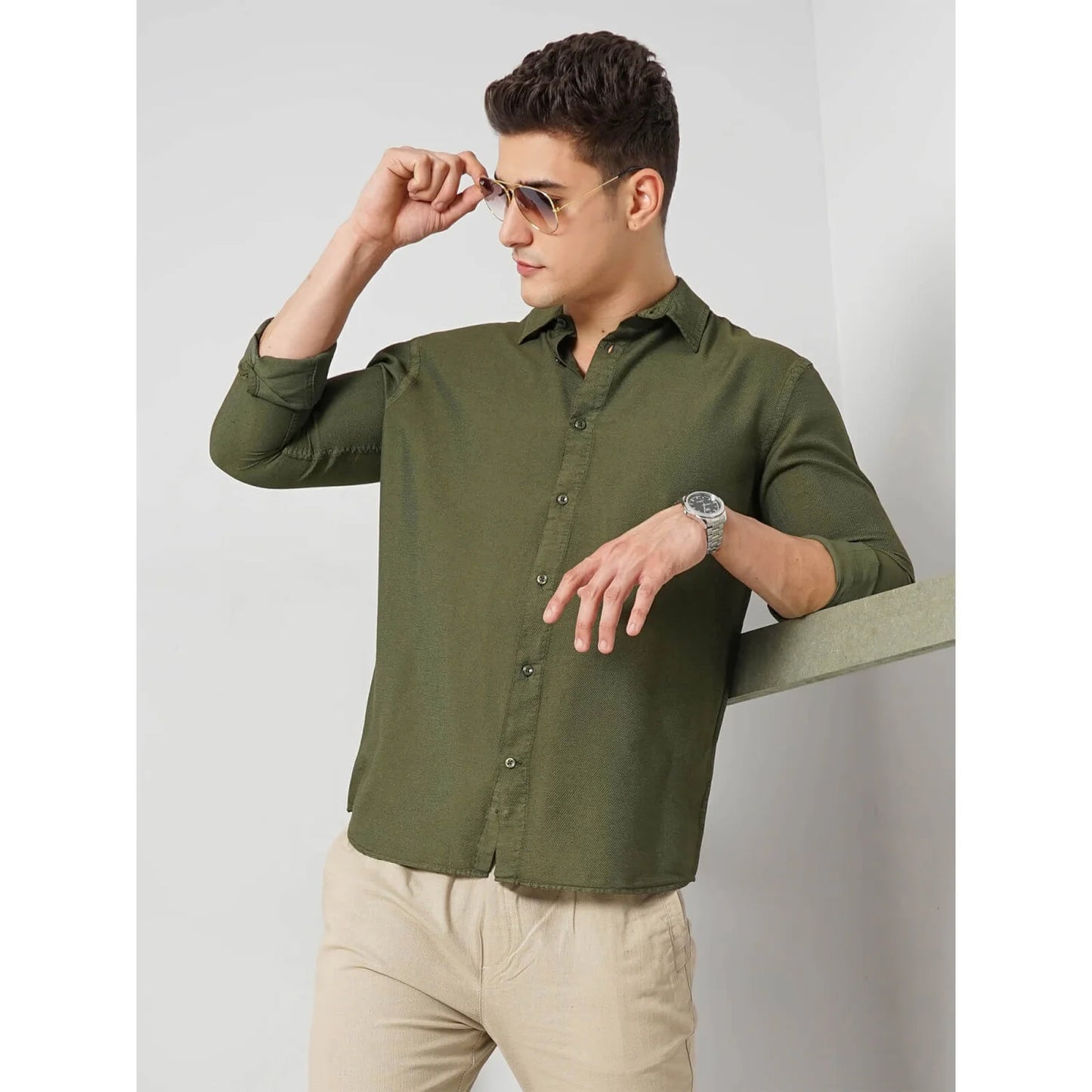 Celio* Solid Regular Fit Nylon Green Shirt