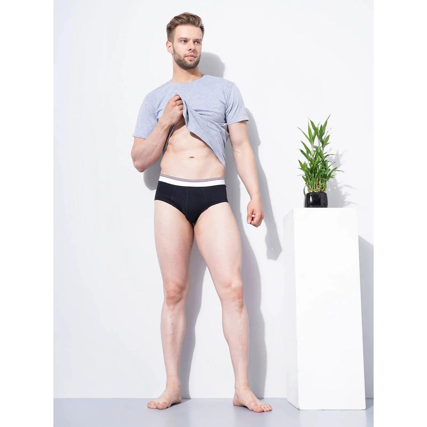Celio* Cotton-Blend Regular Fit Black Brief