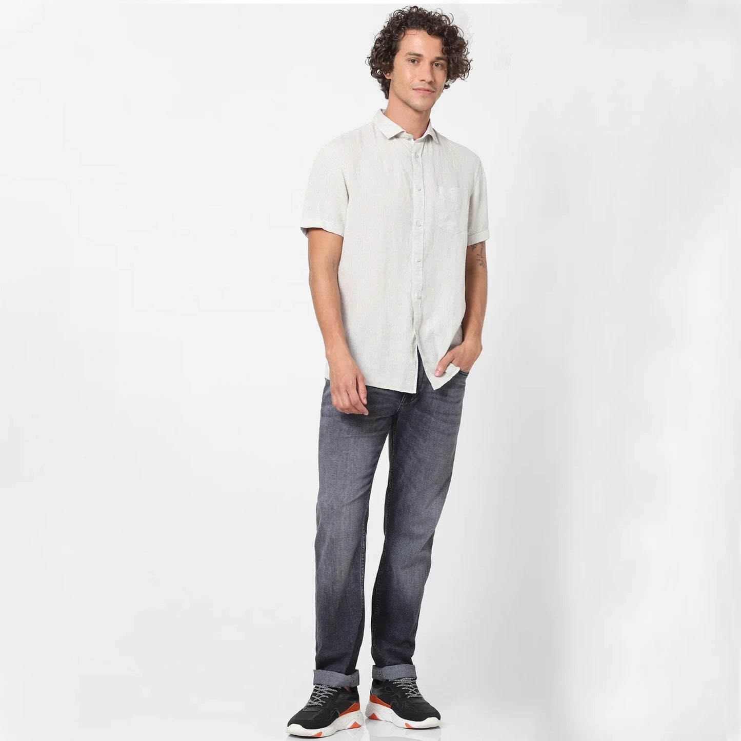 Celio* Solid Regular Fit Linen White Shirt