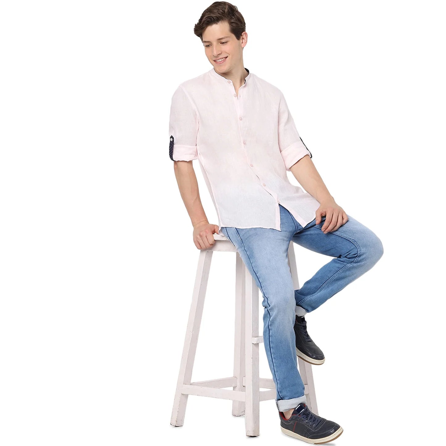 Celio* Solid Regular Fit Linen Pink Shirt