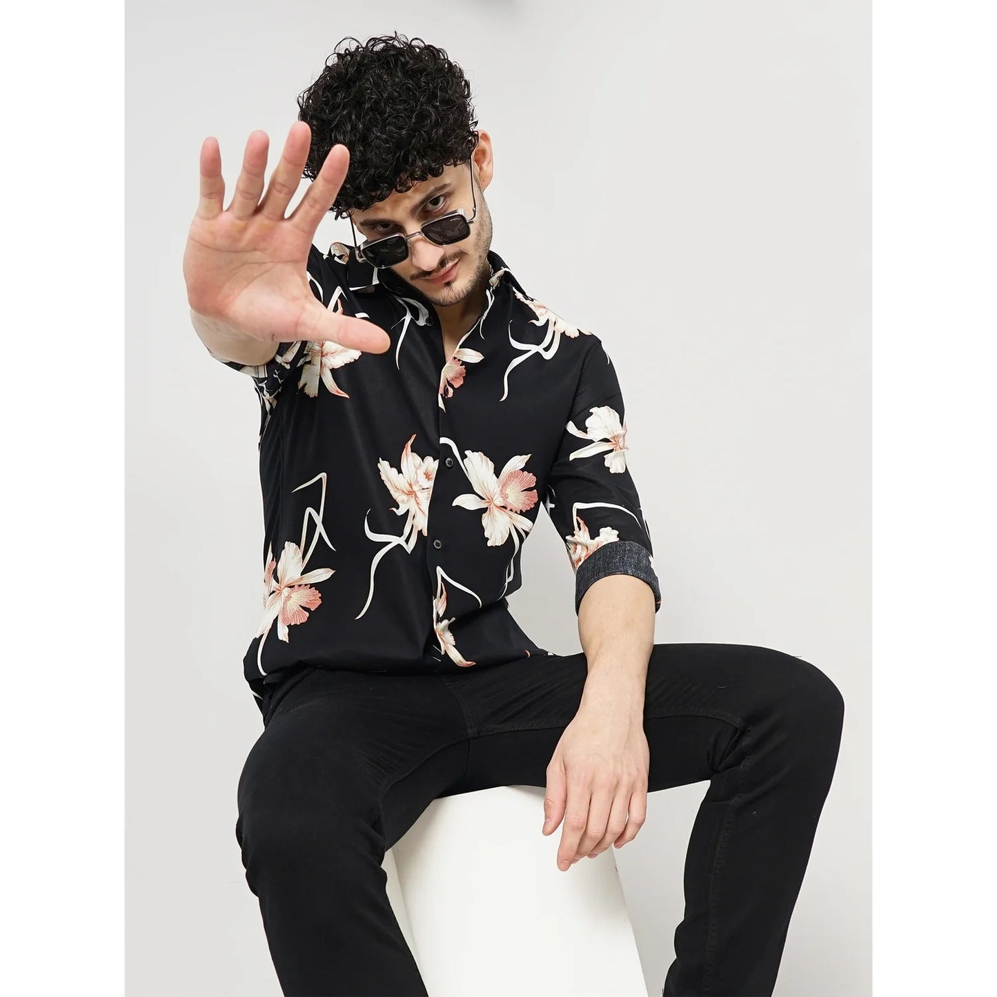 Celio* Floral Regular Fit Cotton-Blend Black Shirt