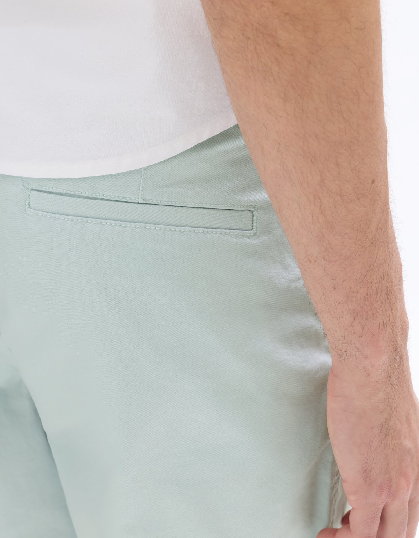 Celio* Cotton Men Solid Regular Fit Blue Bermuda