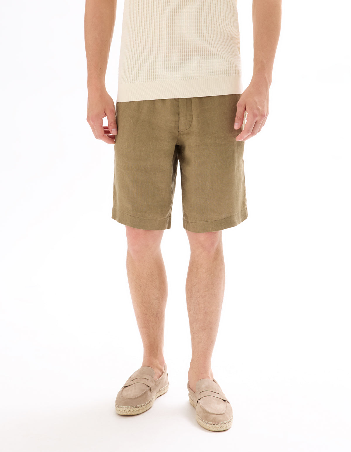 Bermuda Fit 100% Linen Solid Shorts - Brown