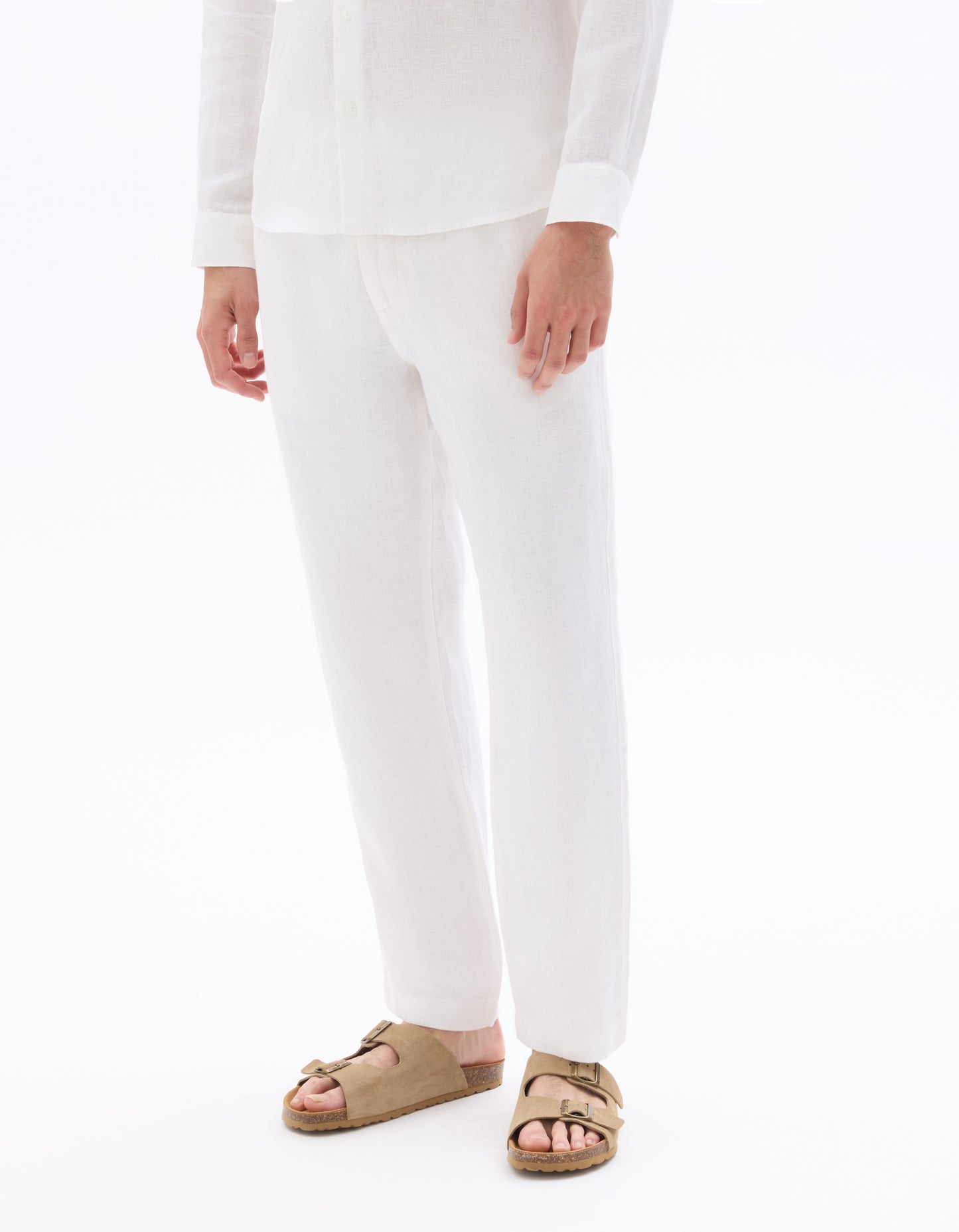 Celio* White Straight Fit Solid Linen Men Trousers