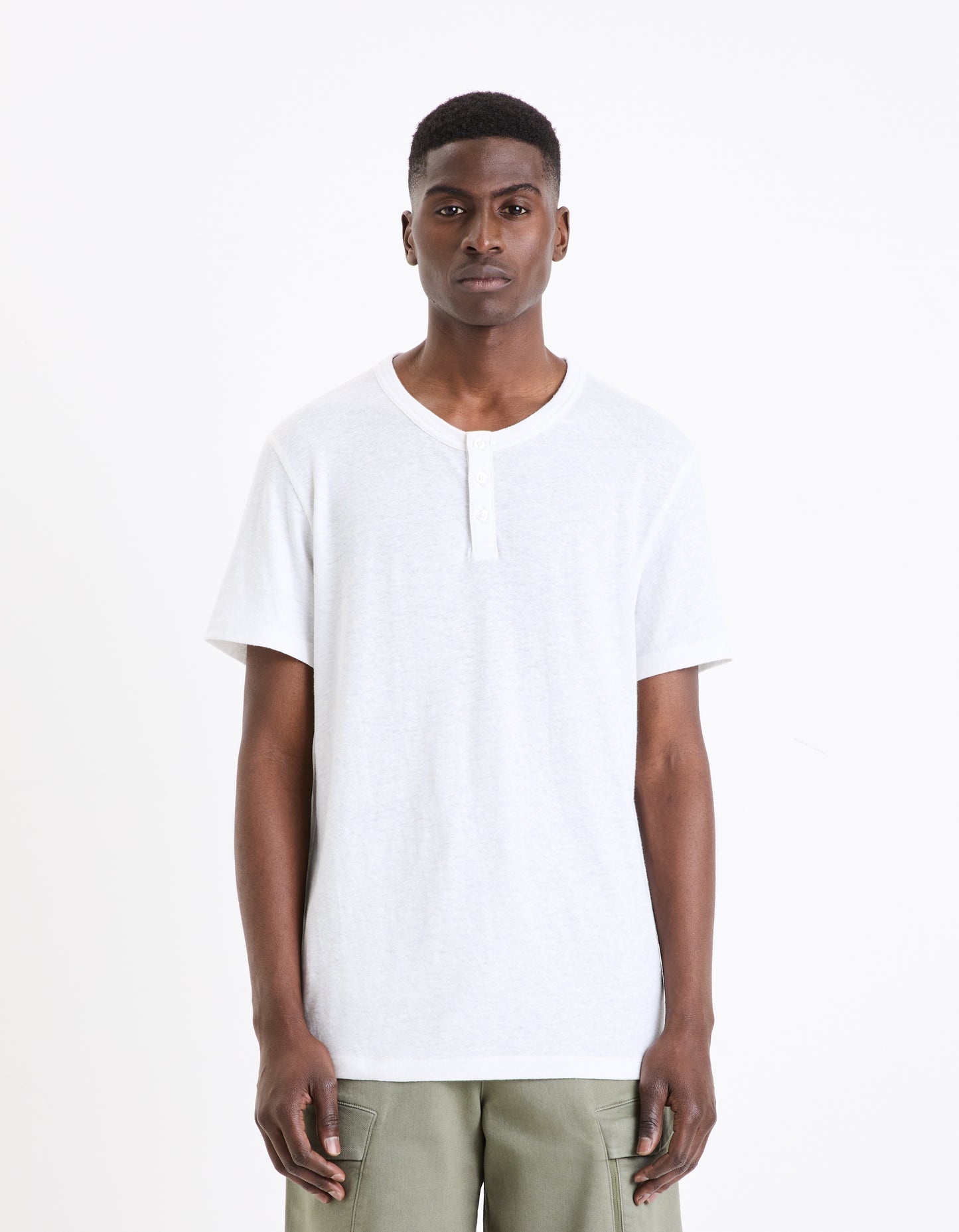 Celio* Solid Regular Fit Linen White T-Shirt
